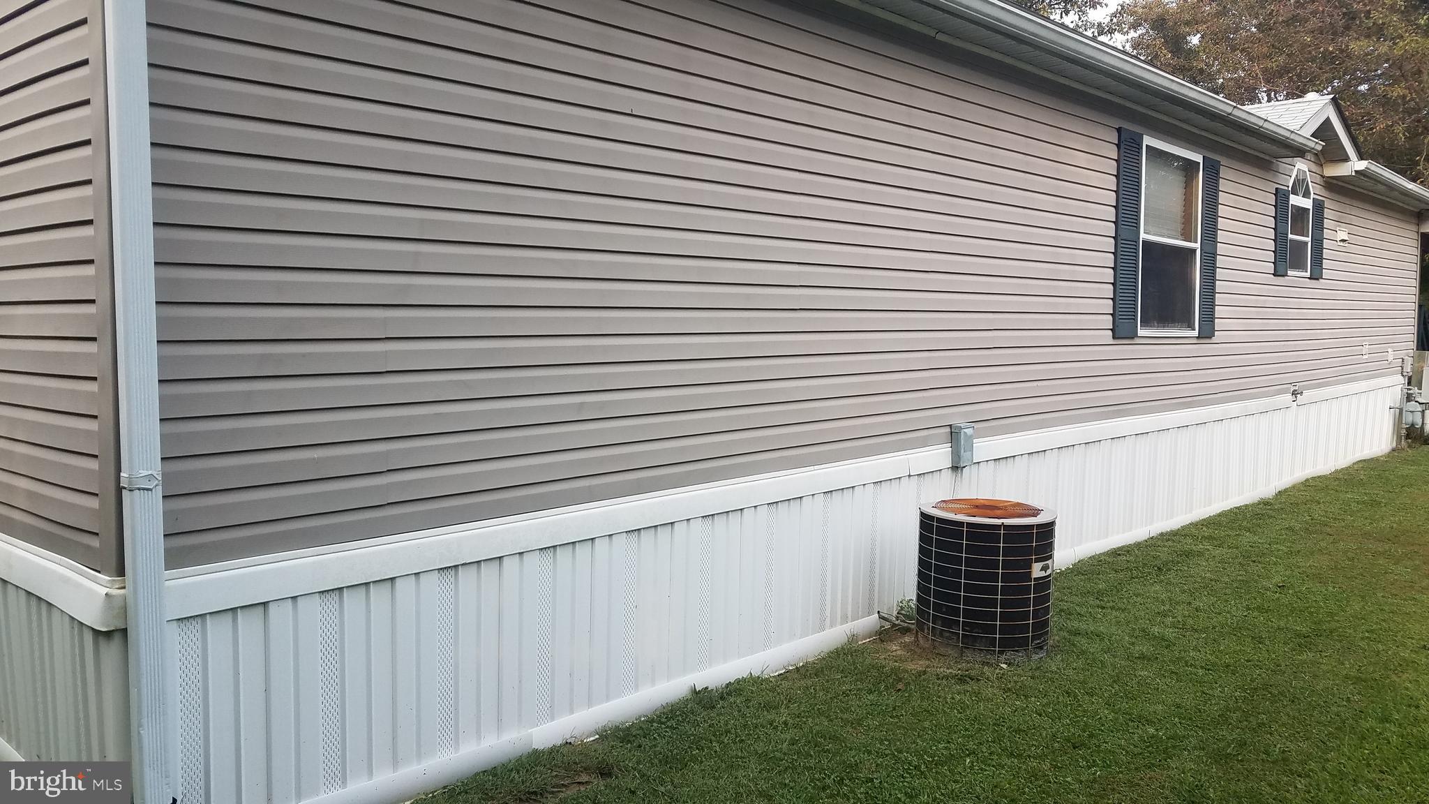 HILLANDALE HOMES - Residential