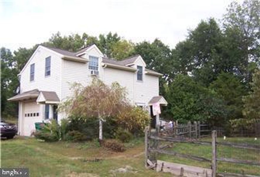 One bedroom with den/second bedroom. 1.5 bath. Includes attached garage. There is a fenced yard area and back patio sitting area. Close to main roads, quick access throughout Bucks County. Central Bucks Schools.