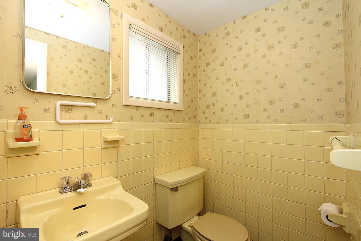 NORTHWEST BRANCH ESTATES - Farm