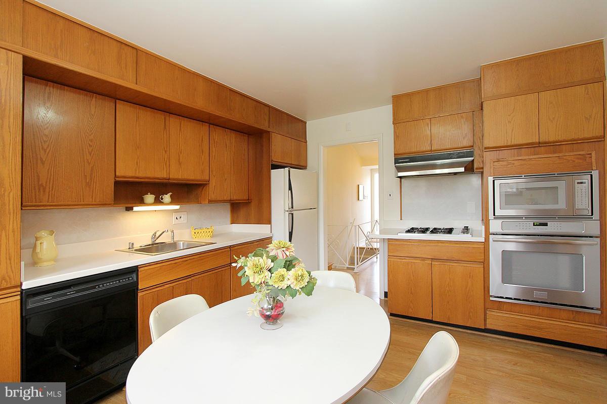 NORTHWEST BRANCH ESTATES - Farm