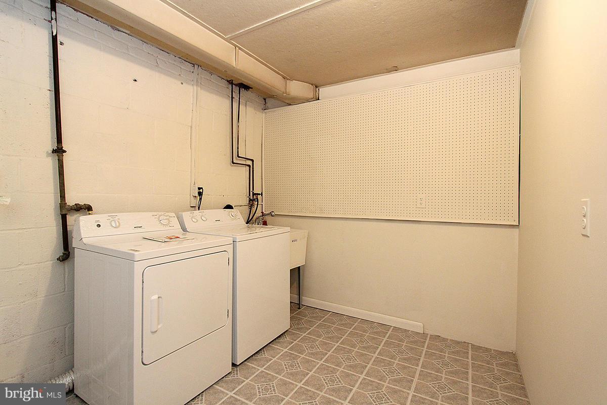 NORTHWEST BRANCH ESTATES - Farm