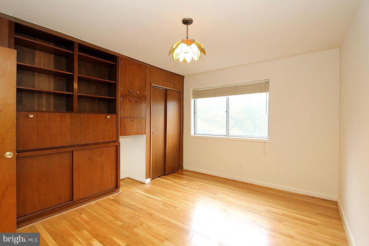 NORTHWEST BRANCH ESTATES - Farm