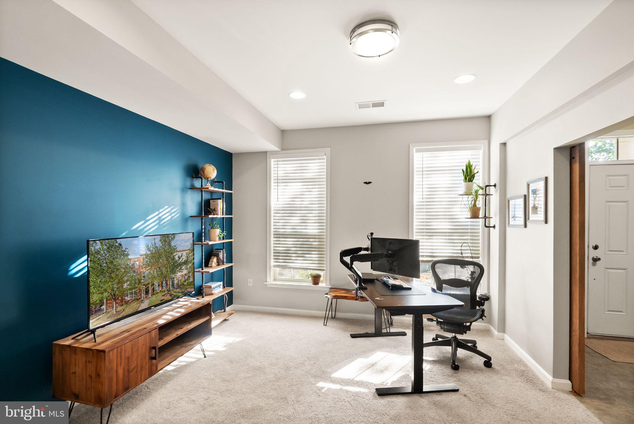 ASHBROOK VILLAGE - Residential Lease