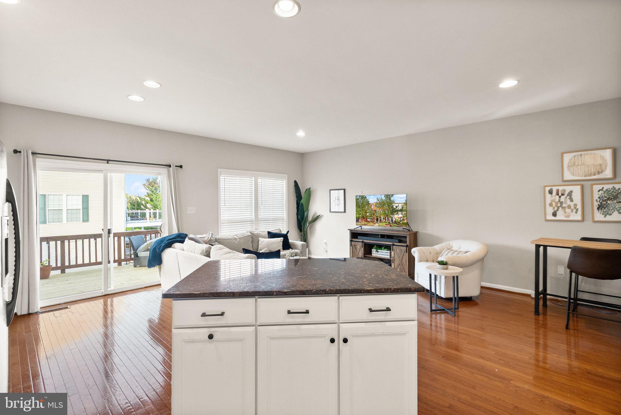 ASHBROOK VILLAGE - Residential Lease