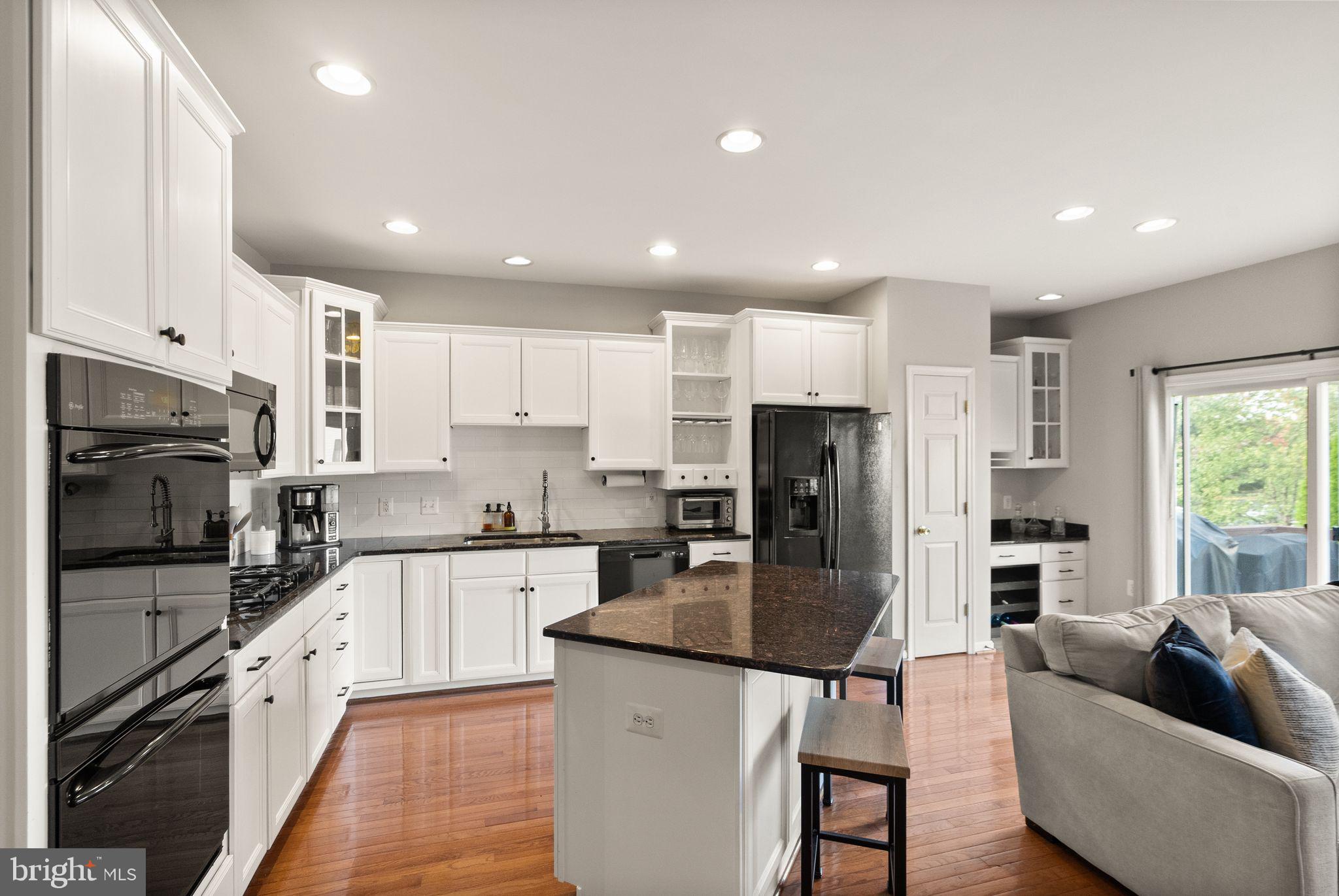 ASHBROOK VILLAGE - Residential Lease