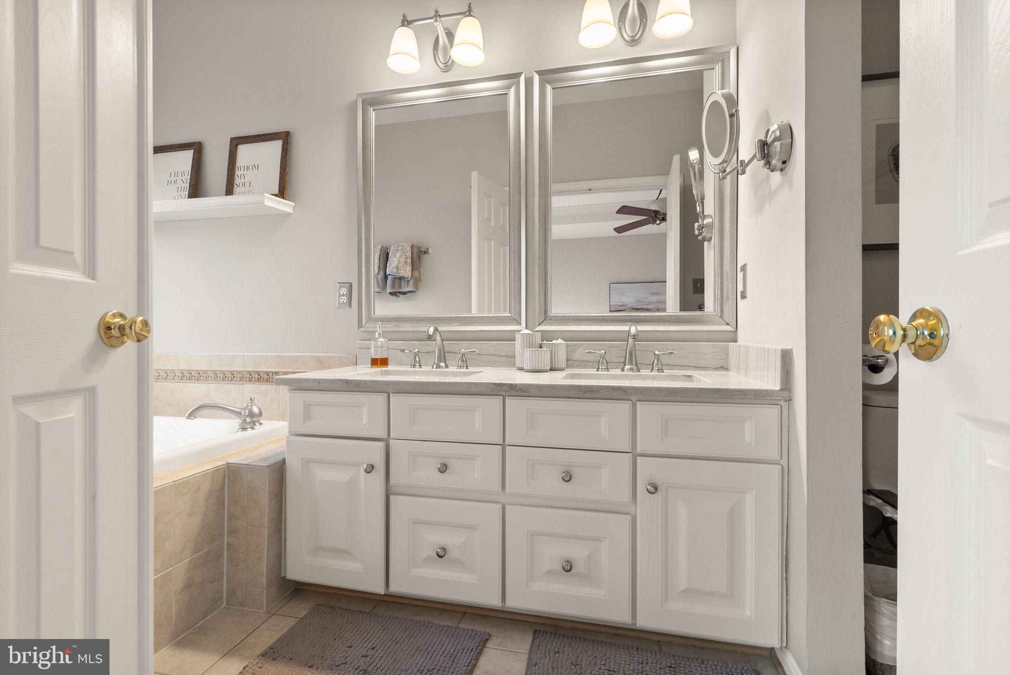 ASHBROOK VILLAGE - Residential Lease