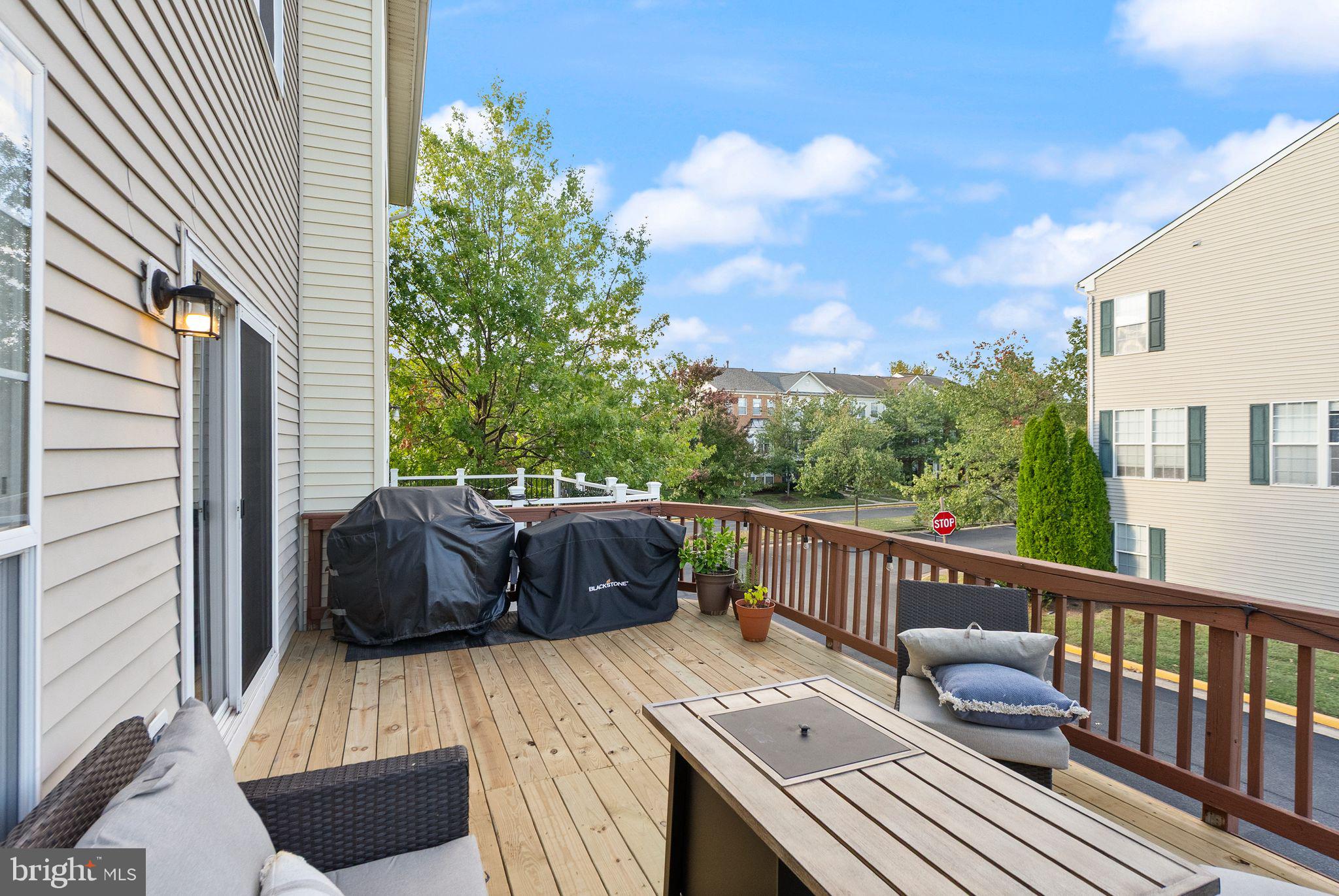 ASHBROOK VILLAGE - Residential Lease