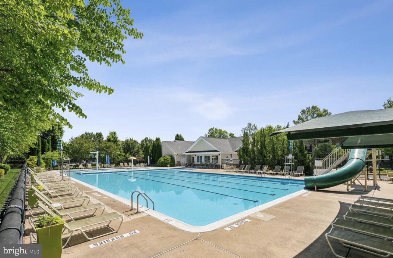 ASHBROOK VILLAGE - Residential Lease