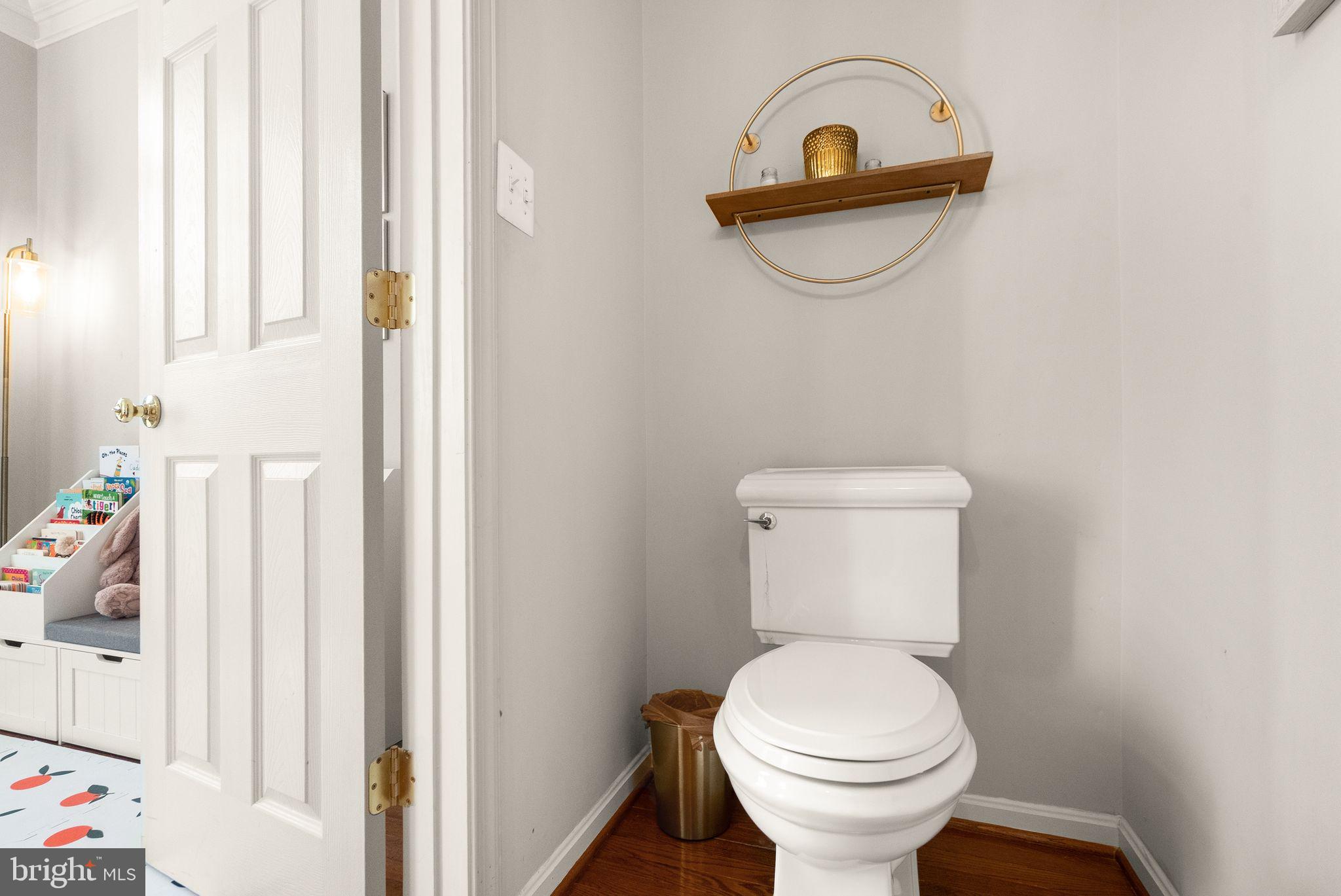 ASHBROOK VILLAGE - Residential Lease