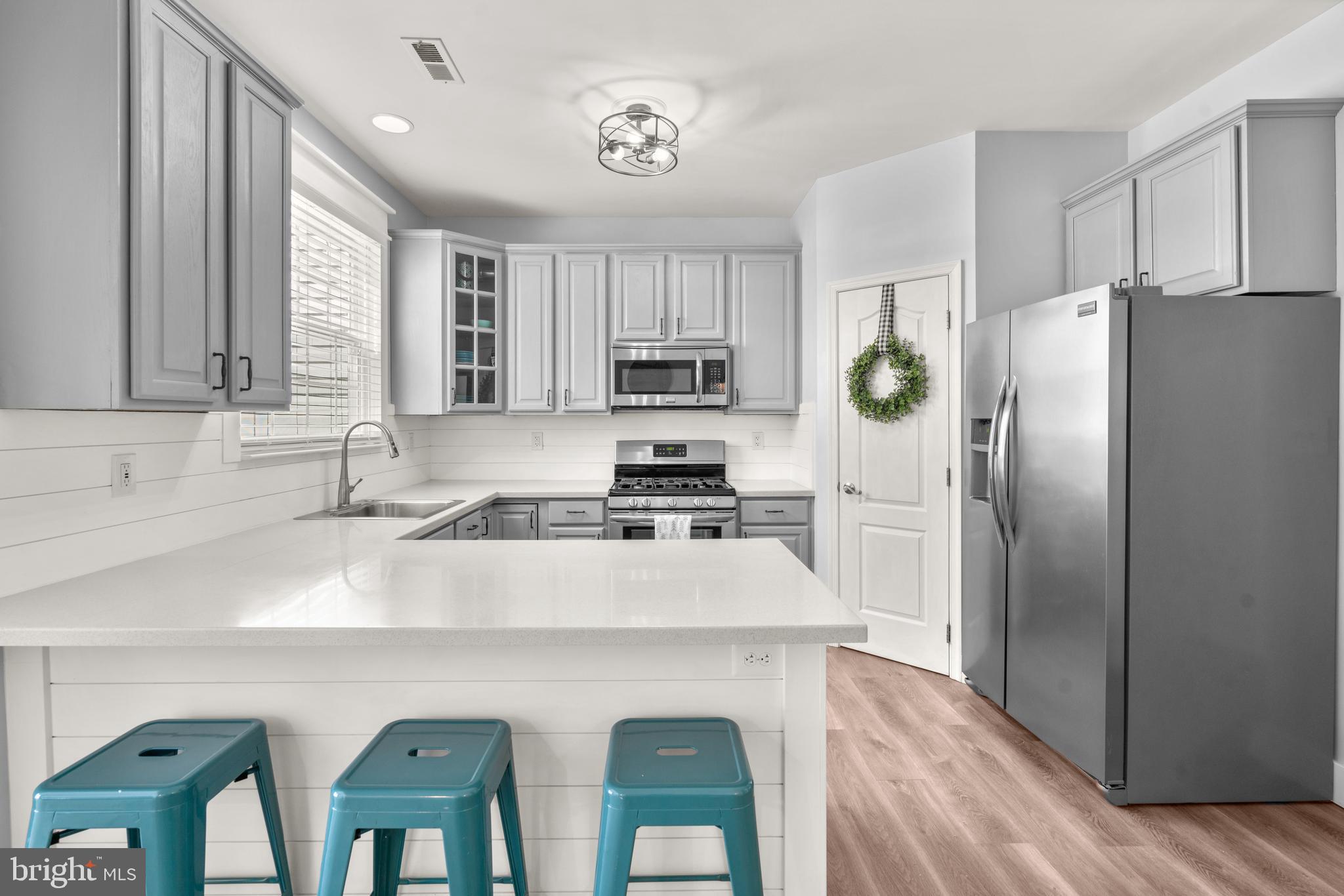 MONMOUTH MEADOWS - Residential