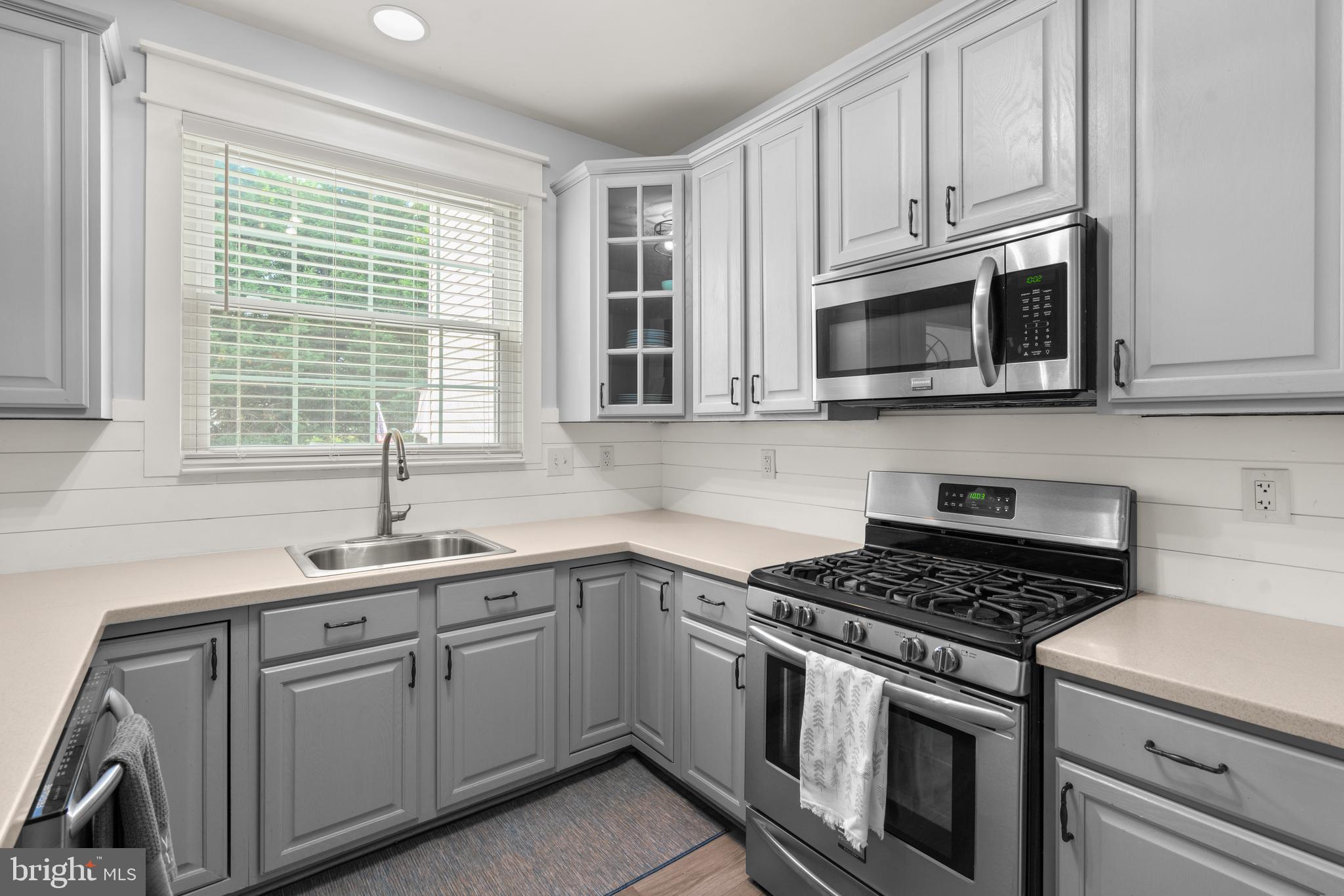 MONMOUTH MEADOWS - Residential