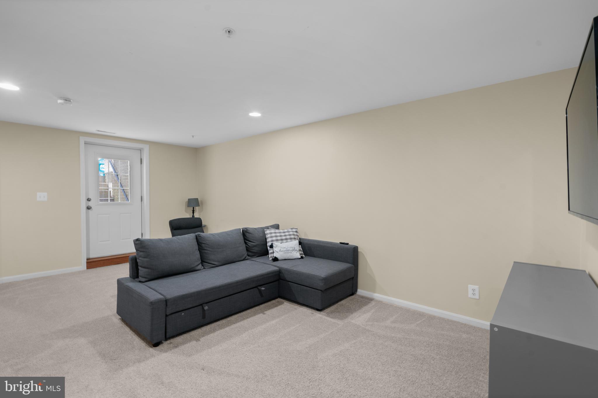 MONMOUTH MEADOWS - Residential