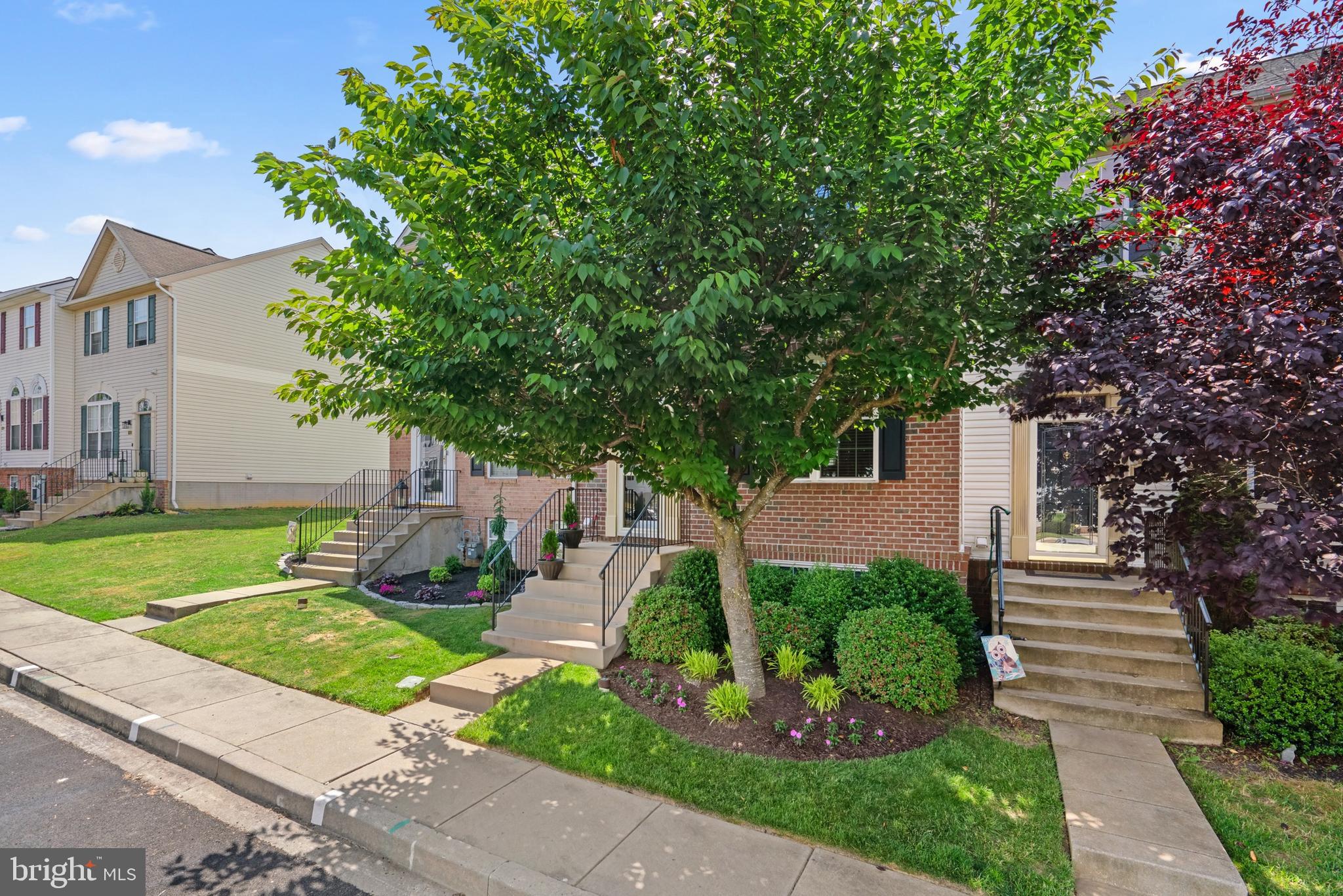 MONMOUTH MEADOWS - Residential