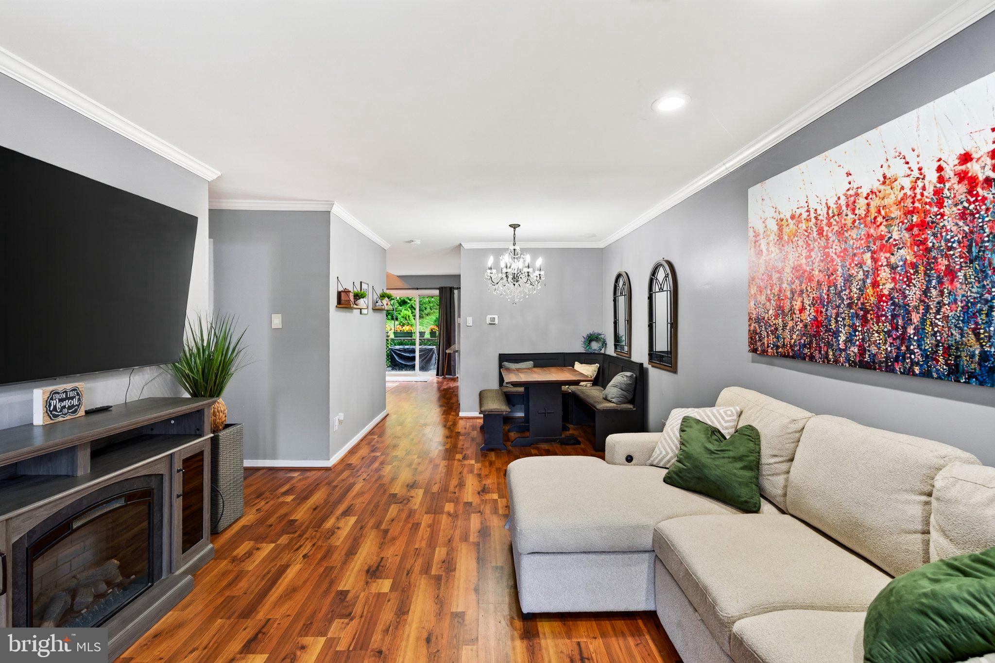4203 FRANKLIN COURT 4203