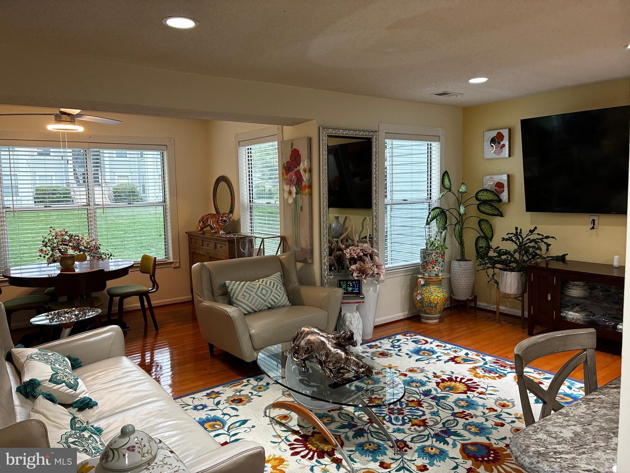 LONGMEAD CROSSING - Residential
