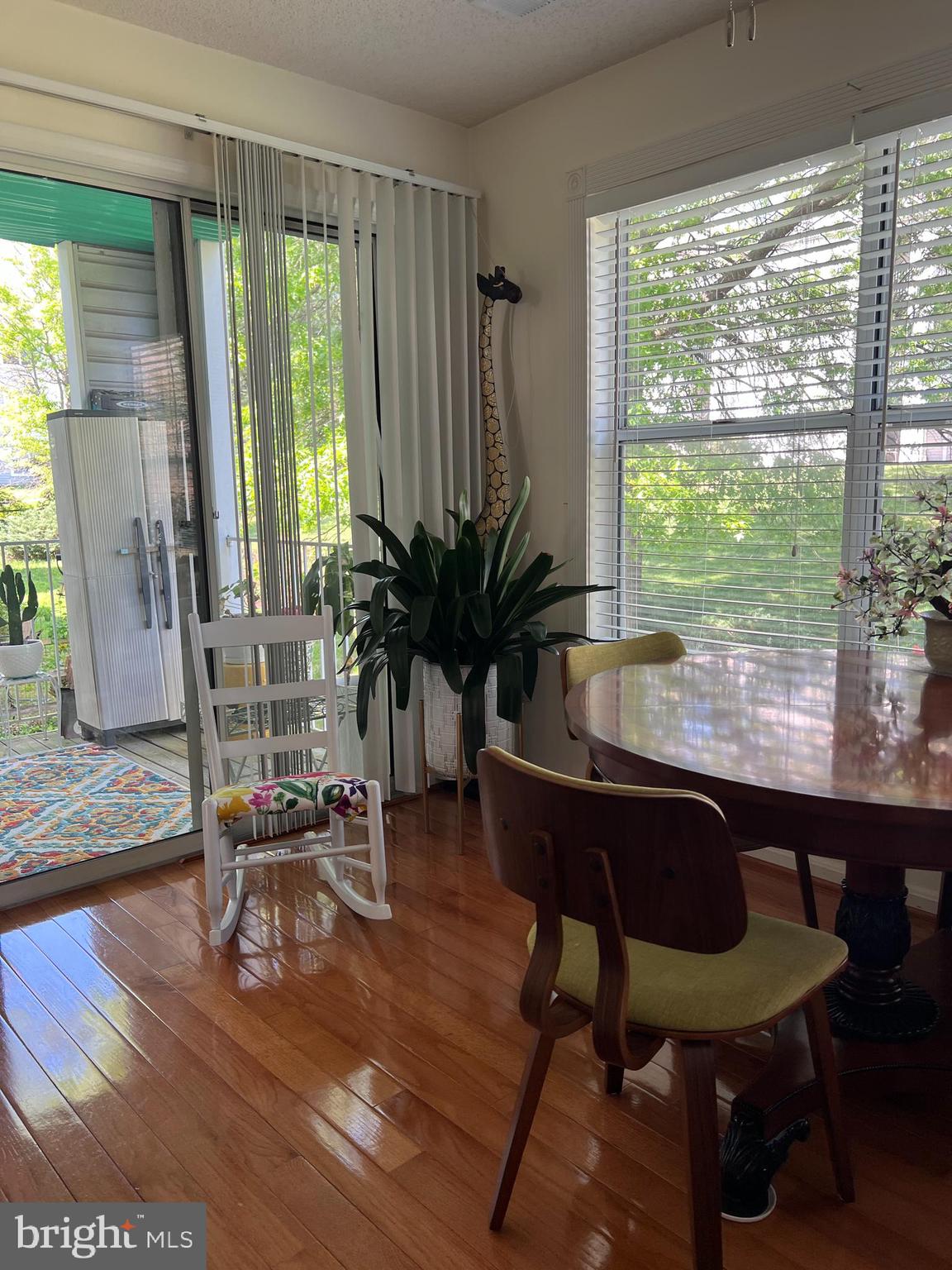 LONGMEAD CROSSING - Residential