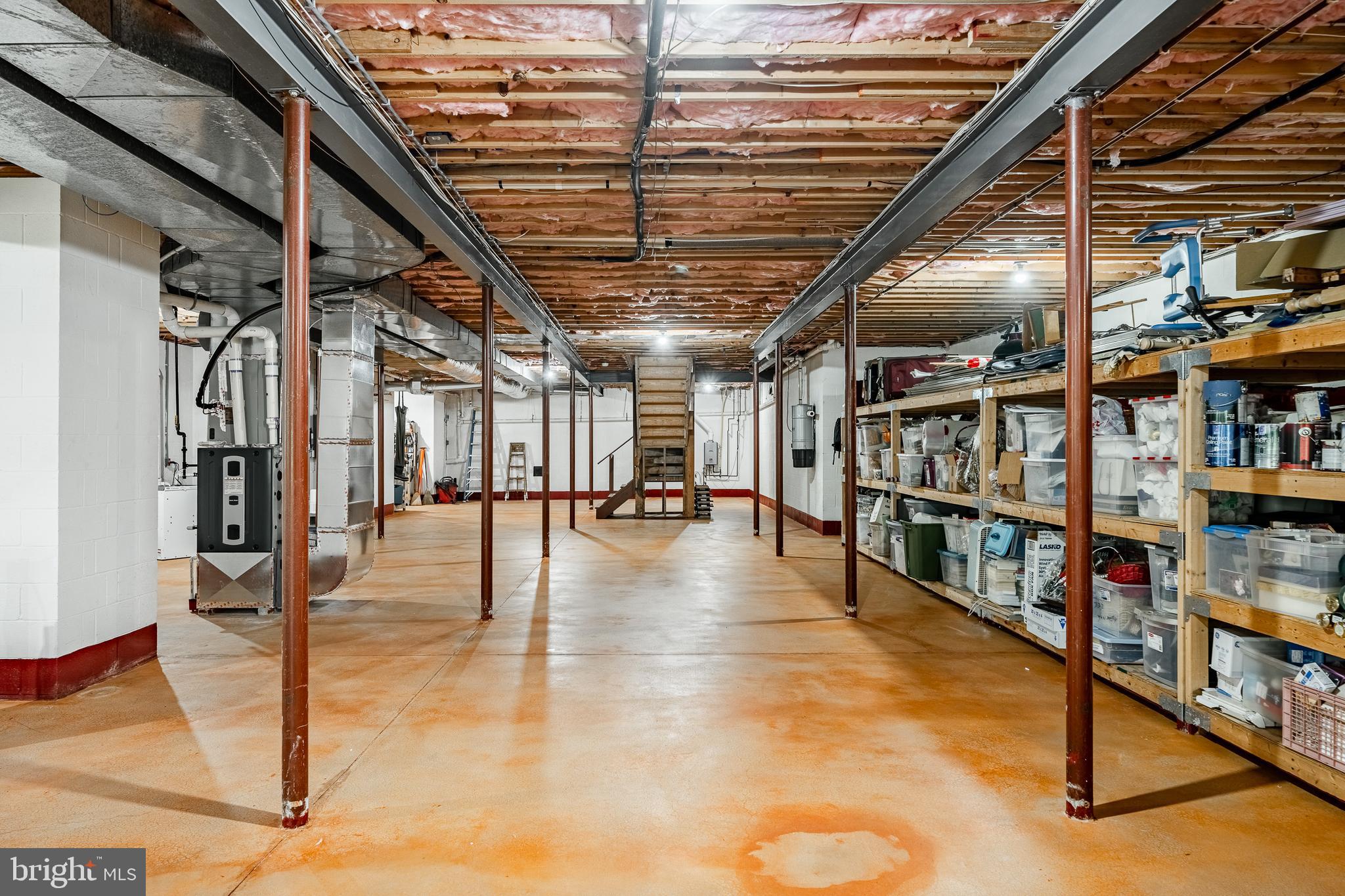 CROSS CREEK - Residential