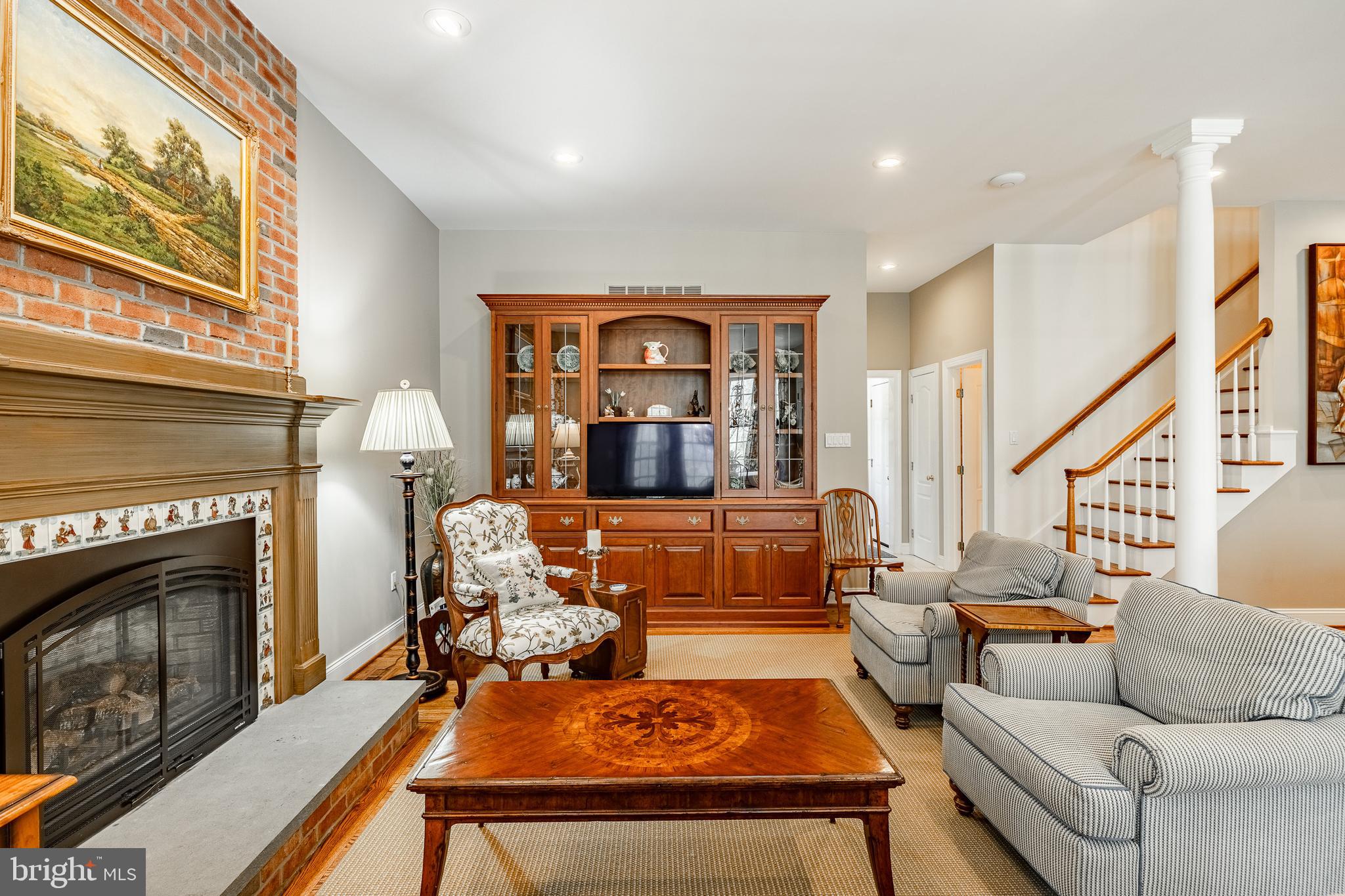 CROSS CREEK - Residential