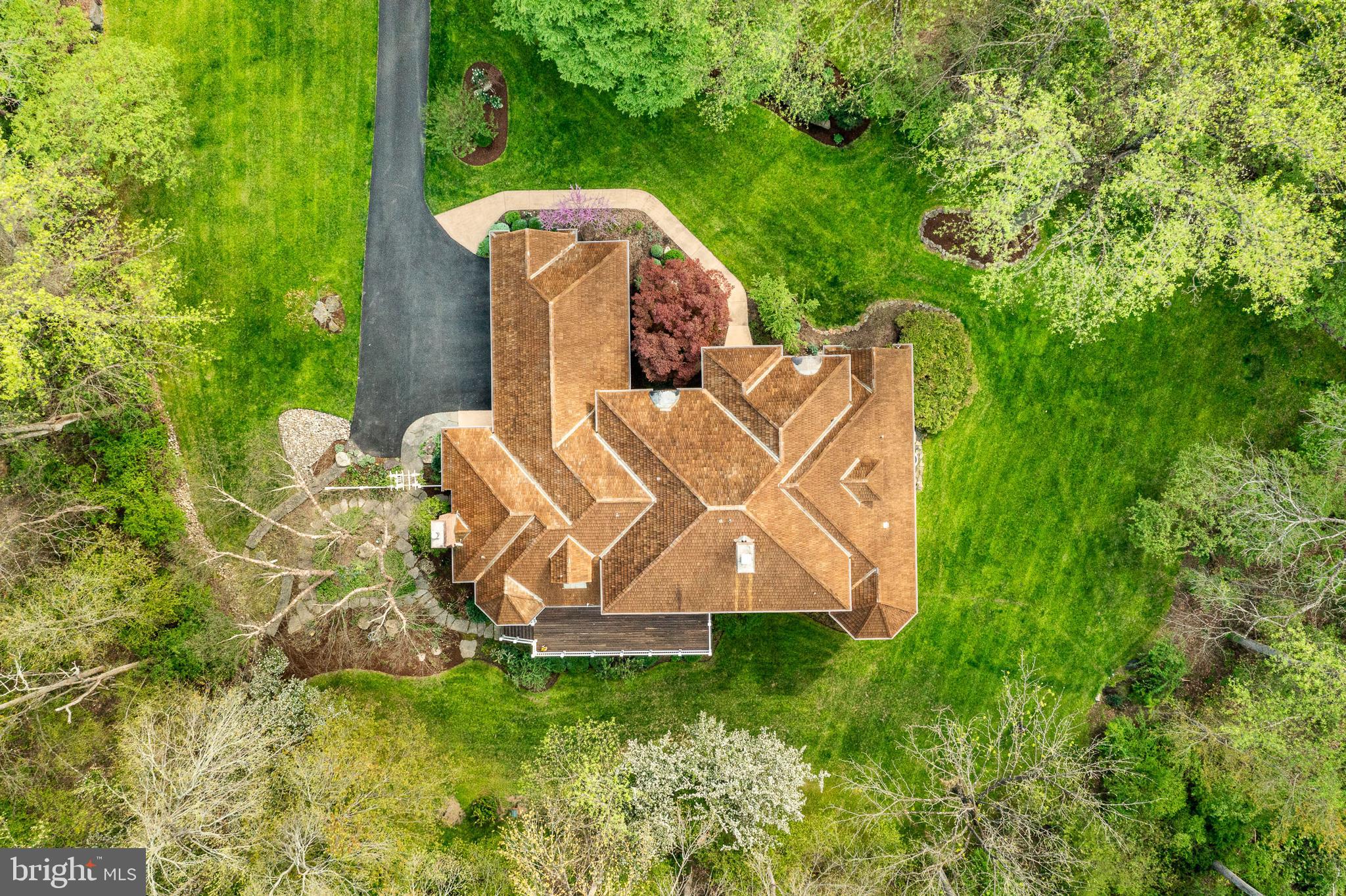 CROSS CREEK - Residential