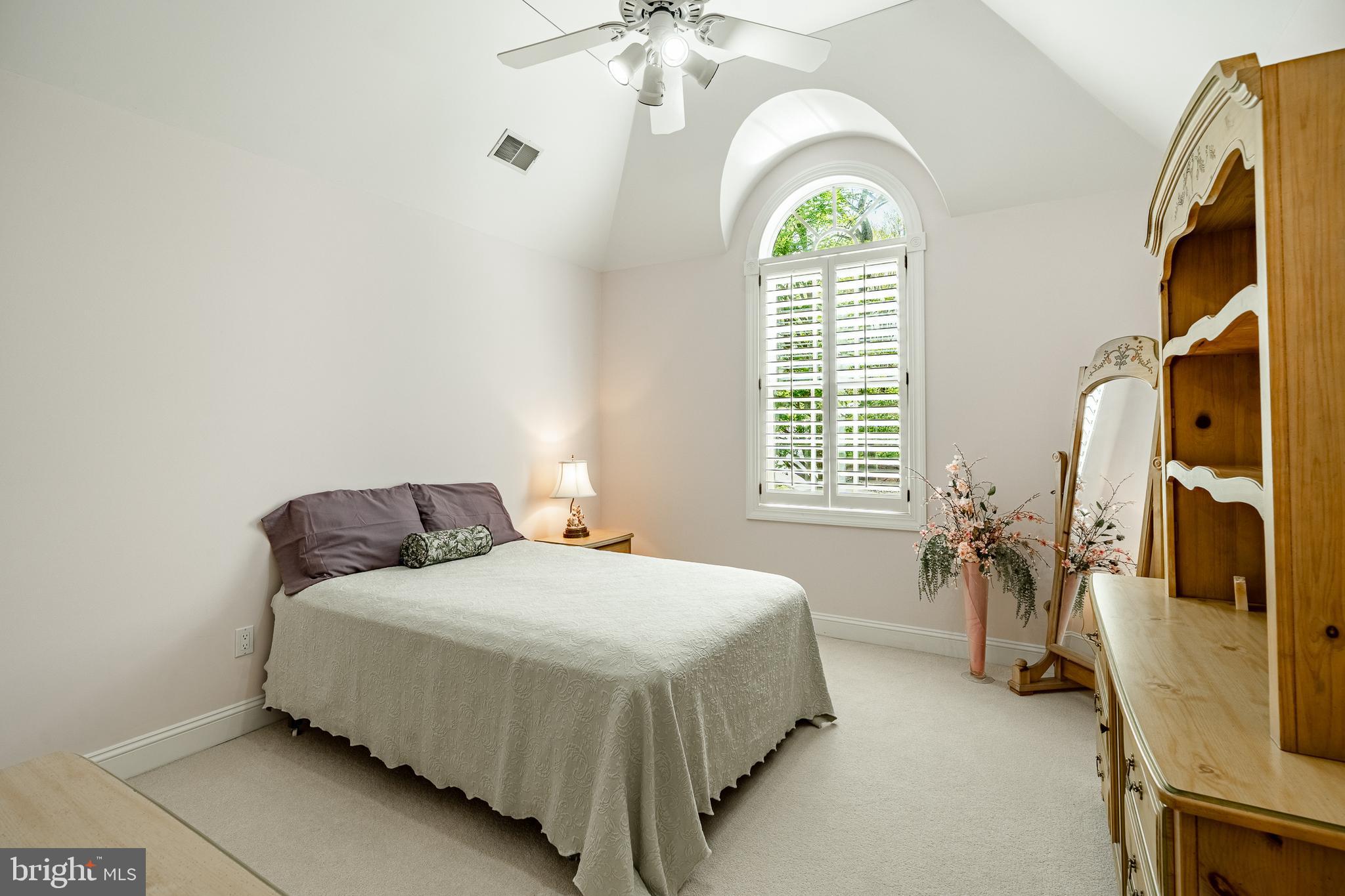 CROSS CREEK - Residential