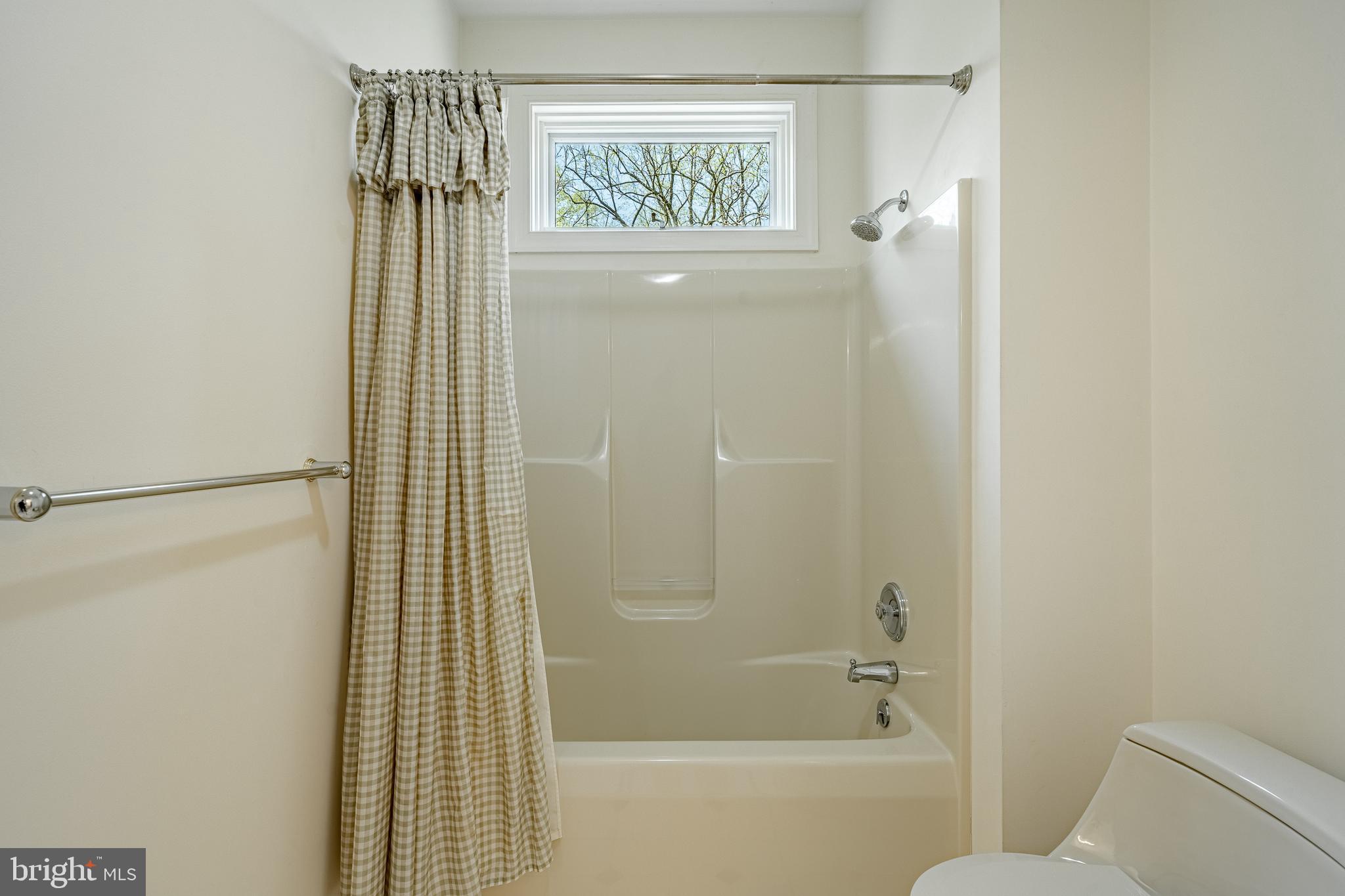 CROSS CREEK - Residential