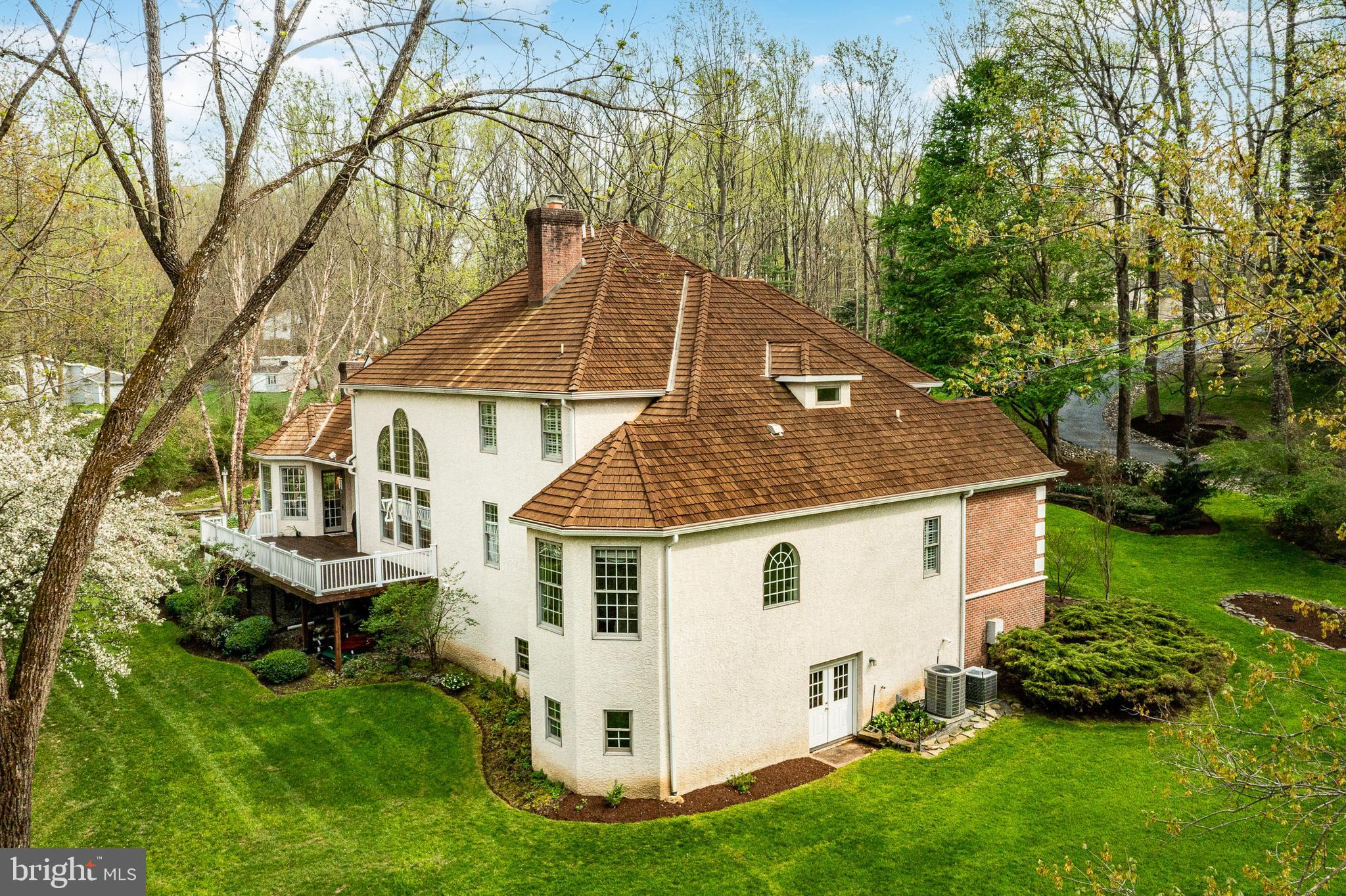 CROSS CREEK - Residential