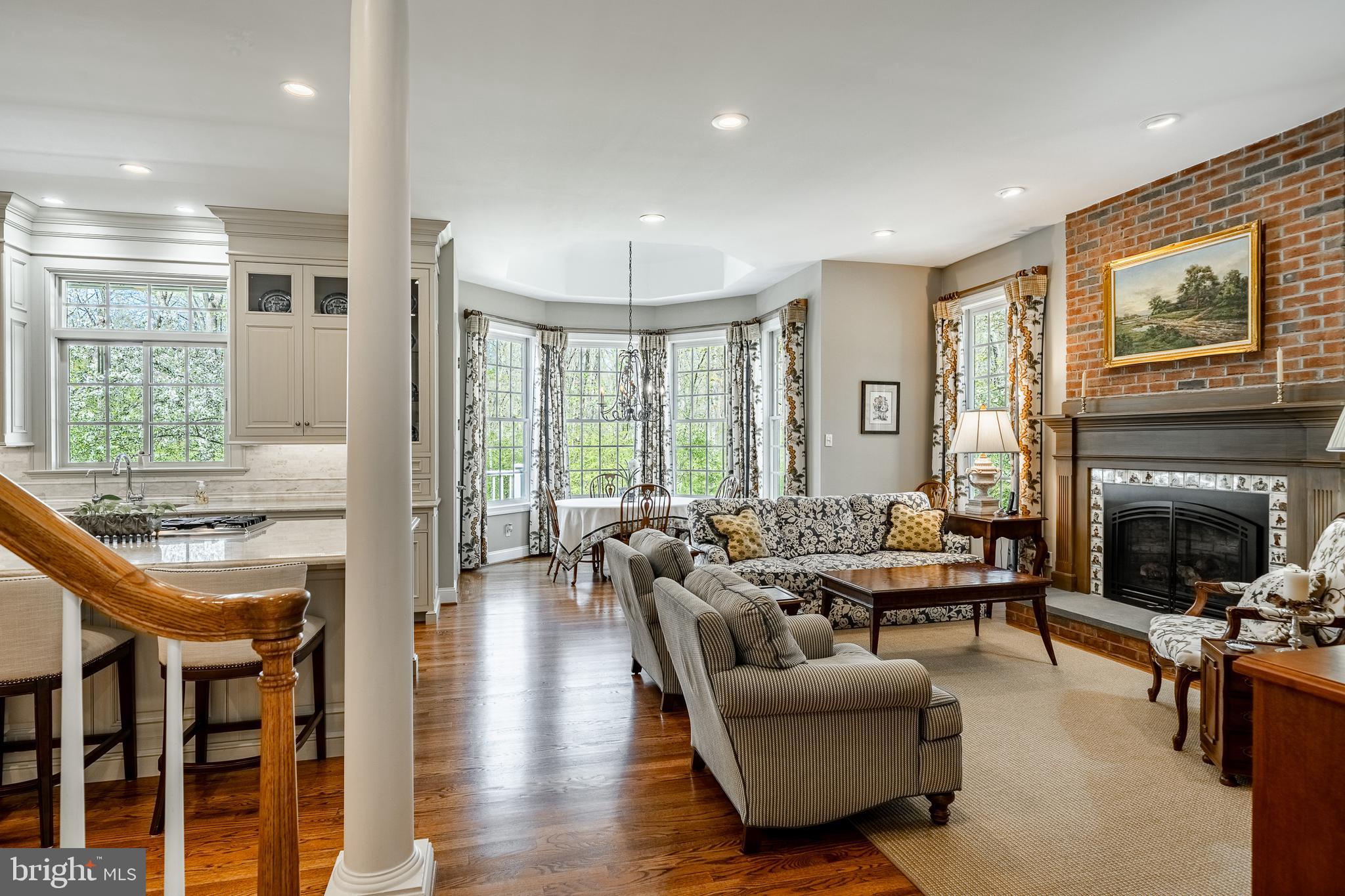 CROSS CREEK - Residential