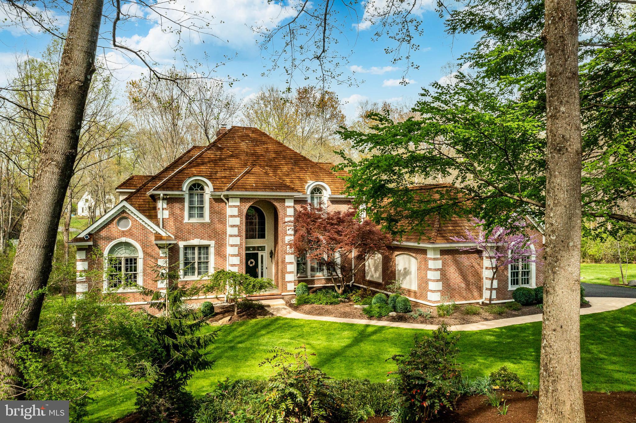 CROSS CREEK - Residential