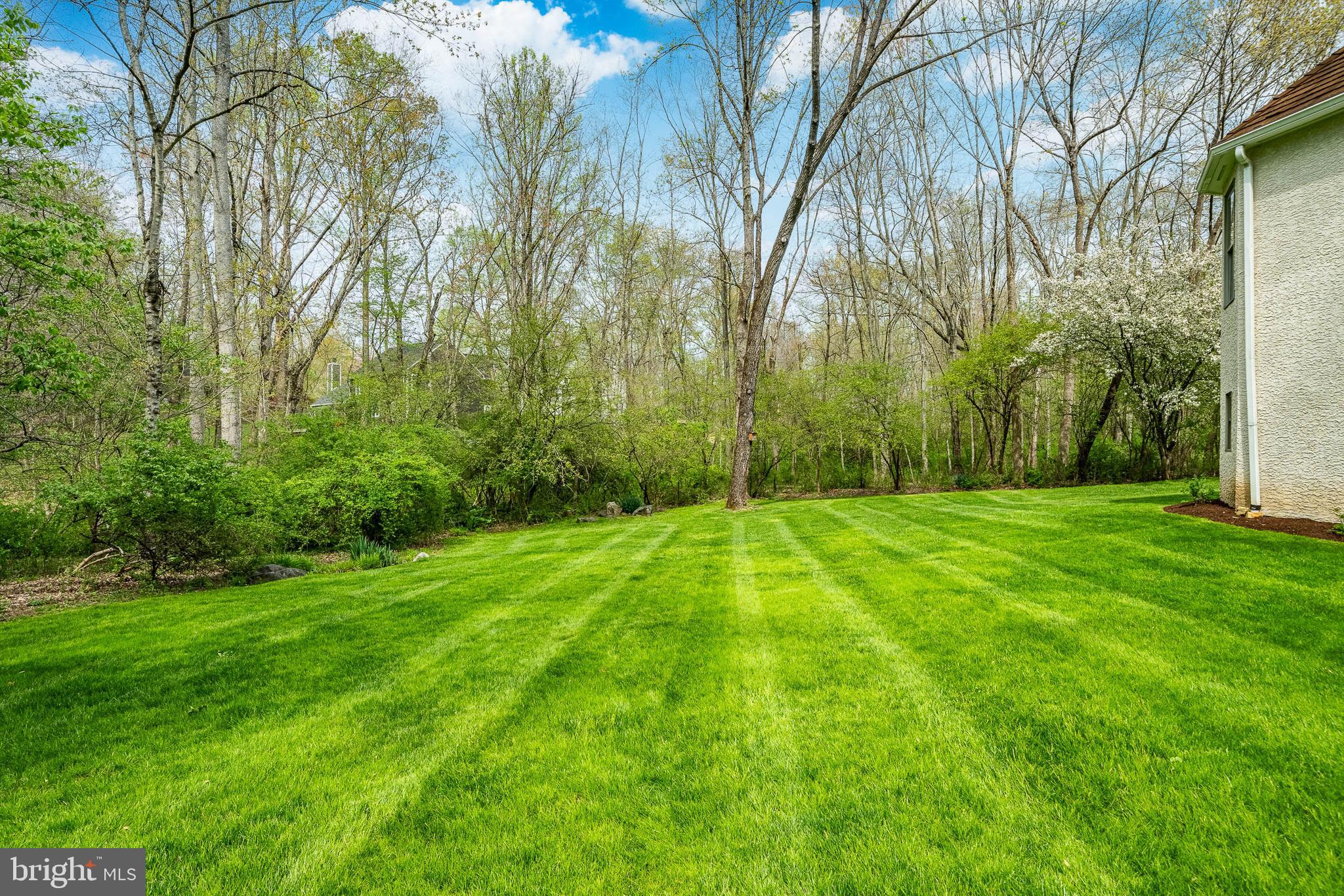 CROSS CREEK - Residential