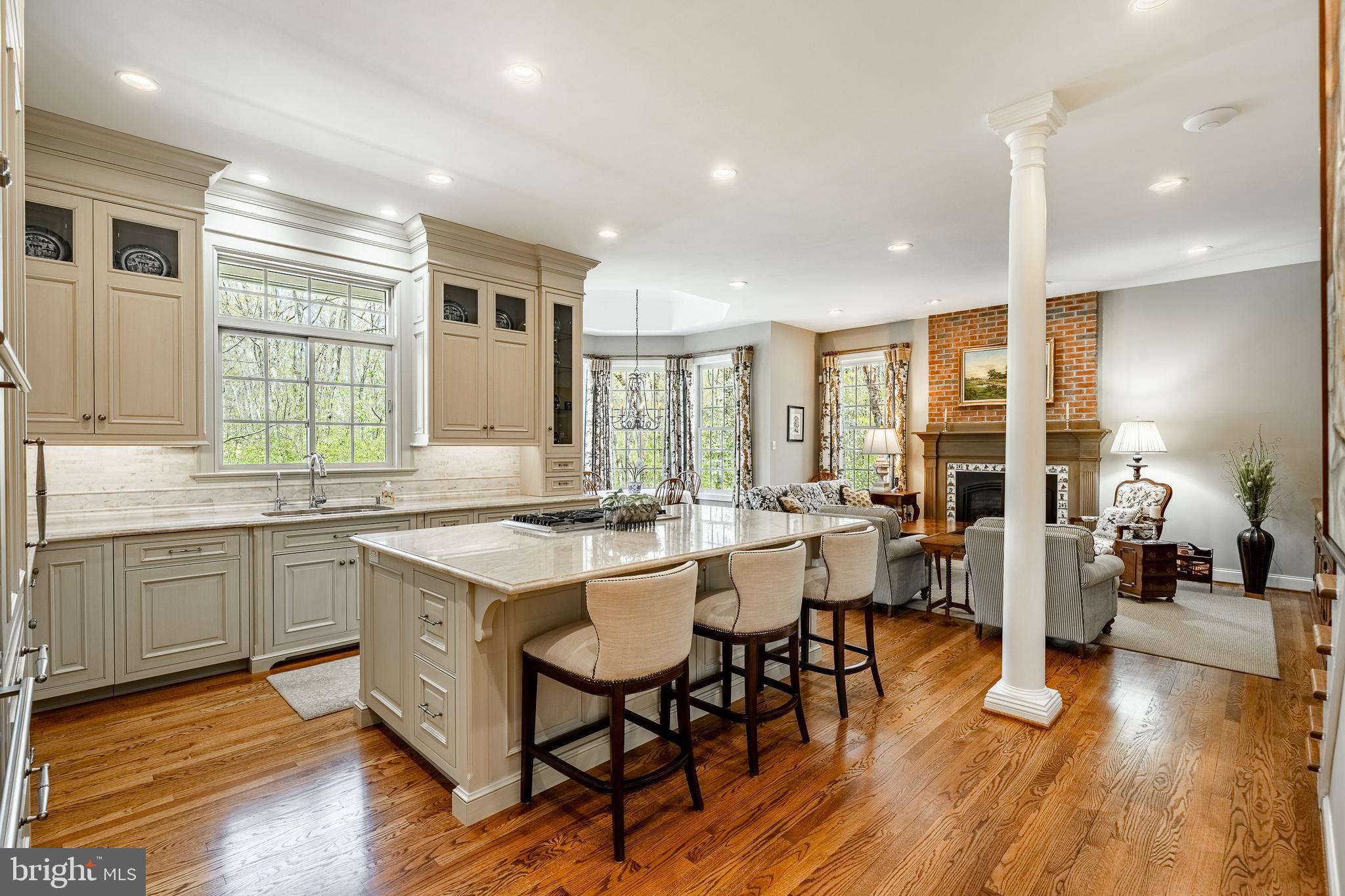 CROSS CREEK - Residential