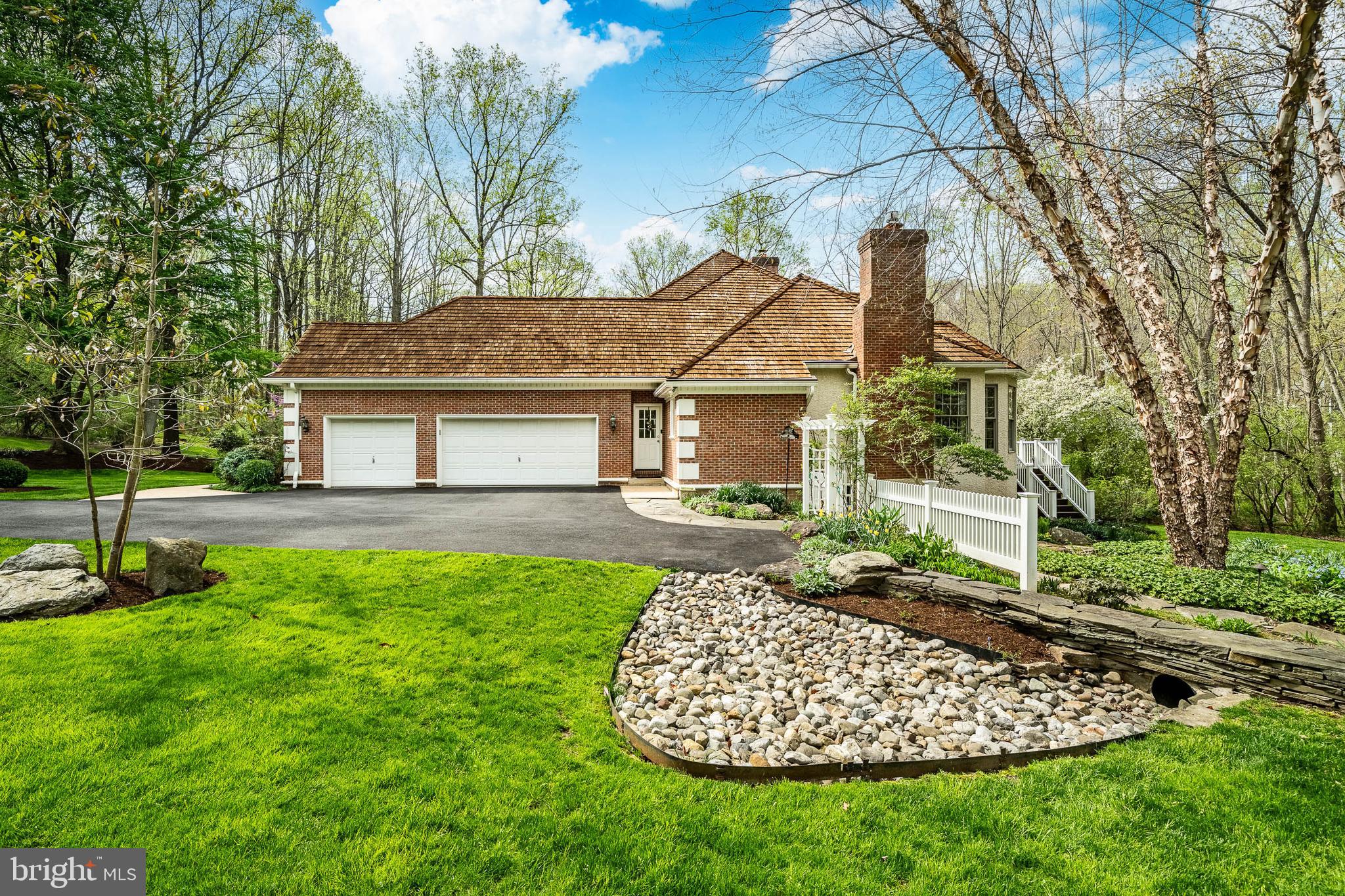 CROSS CREEK - Residential