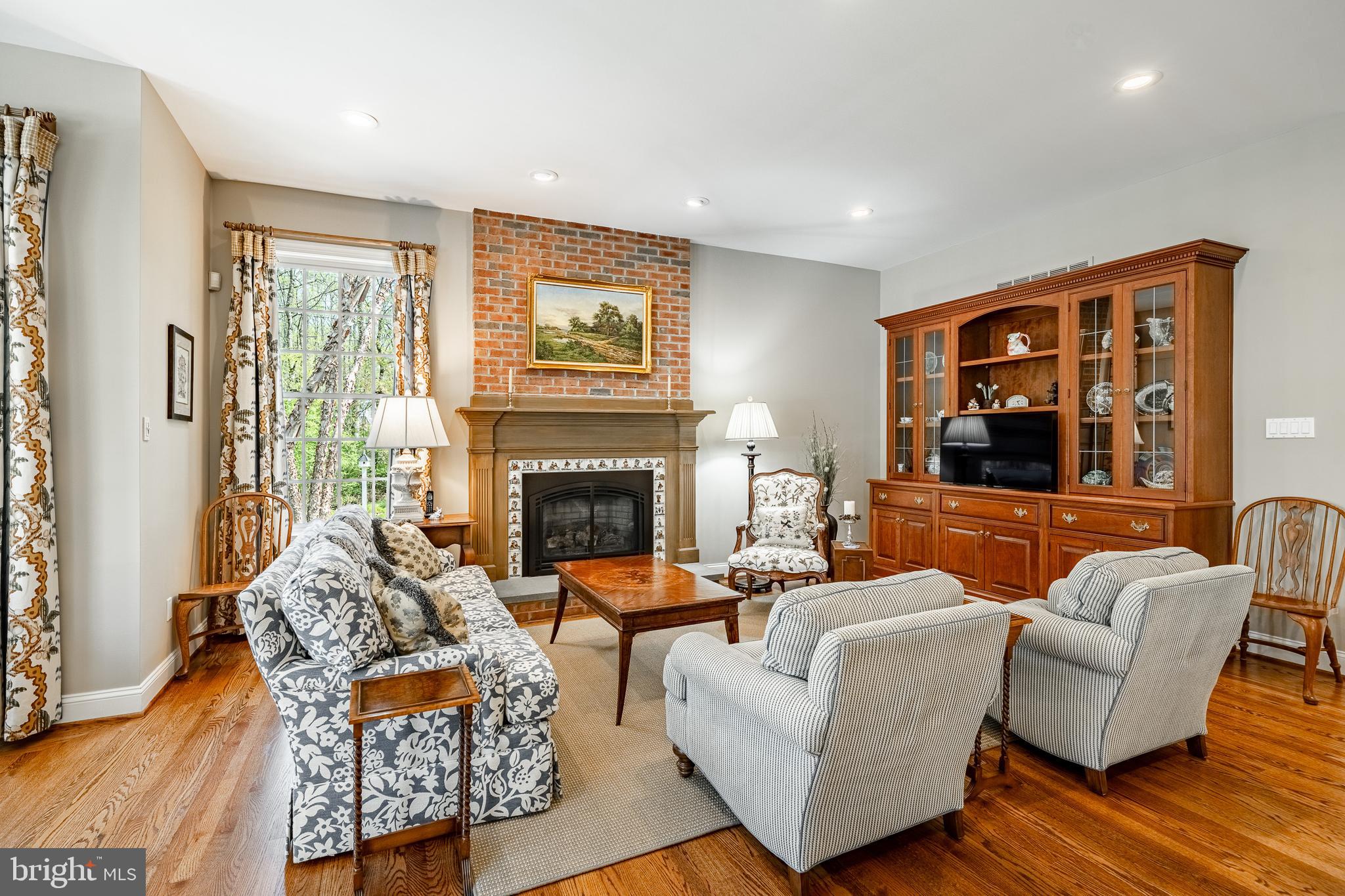 CROSS CREEK - Residential