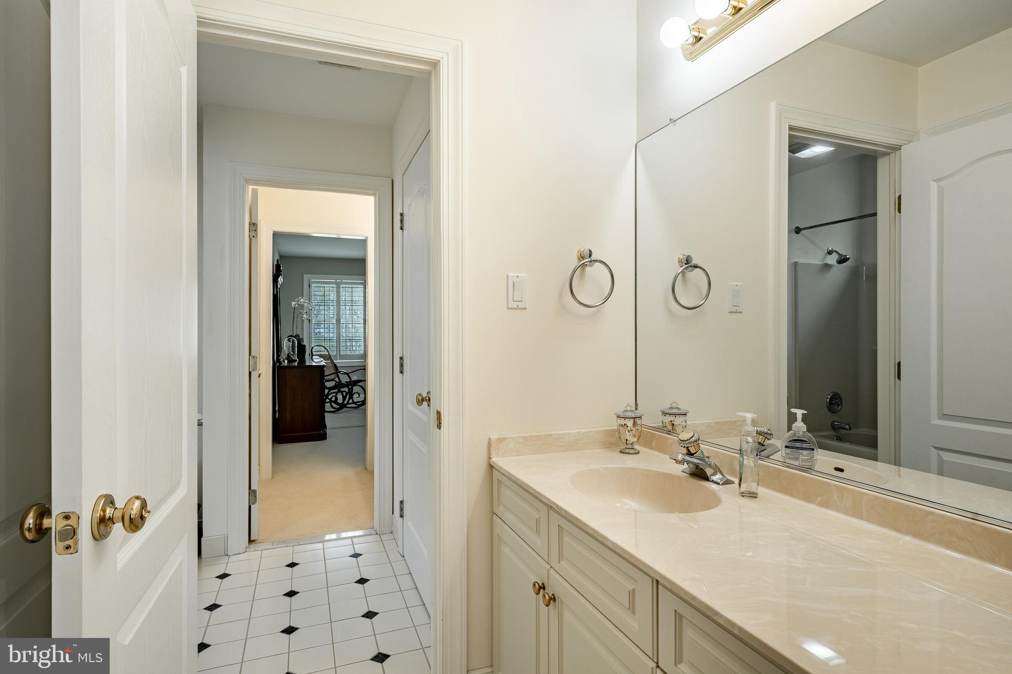 CROSS CREEK - Residential