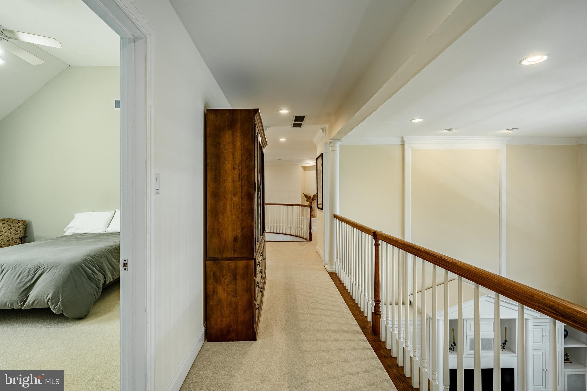 CROSS CREEK - Residential