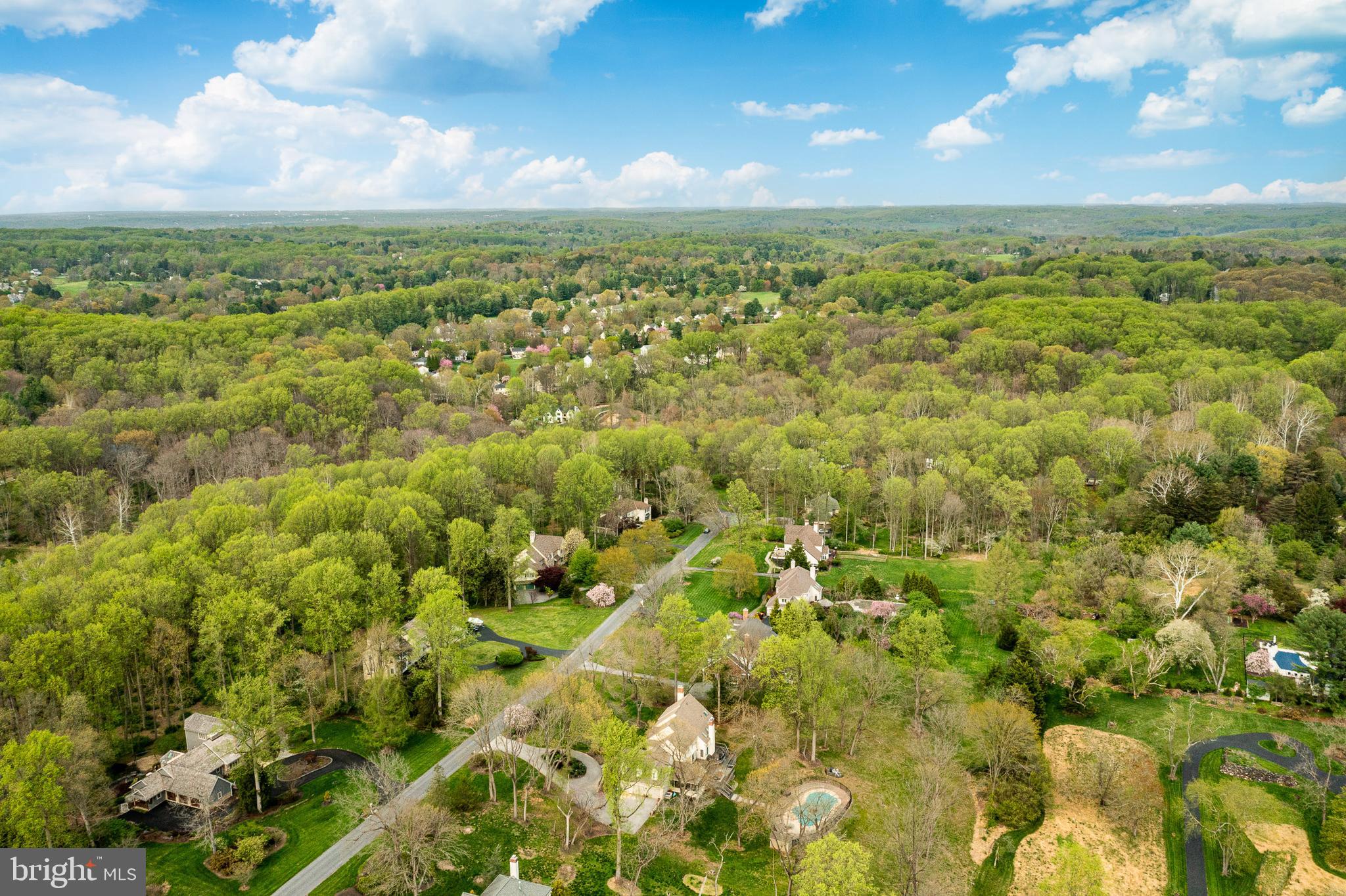 CROSS CREEK - Residential