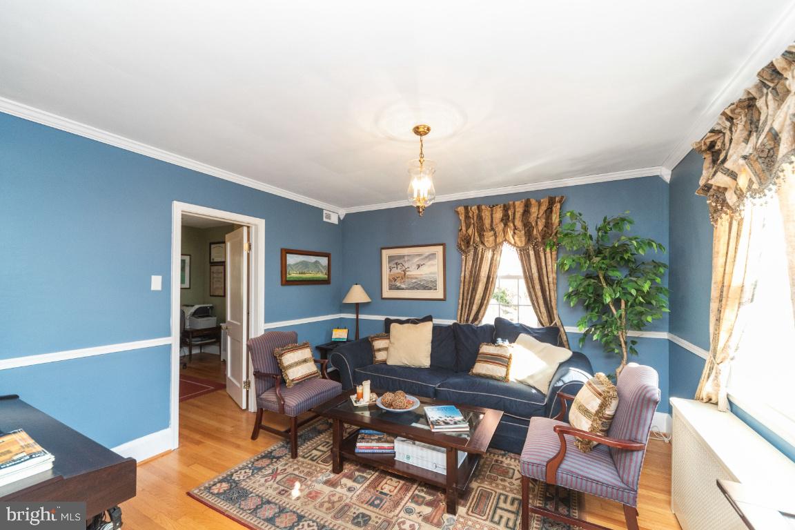 WEST TOWSON - Residential