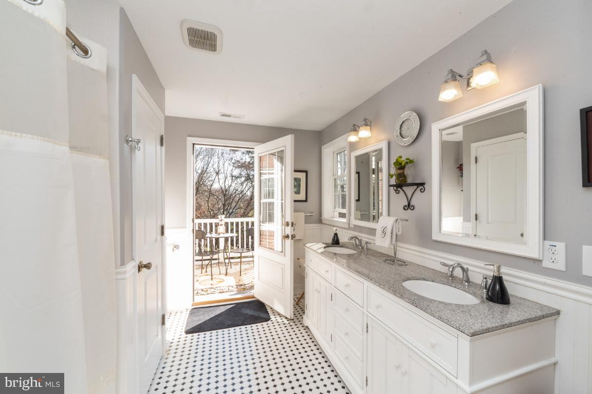 WEST TOWSON - Residential