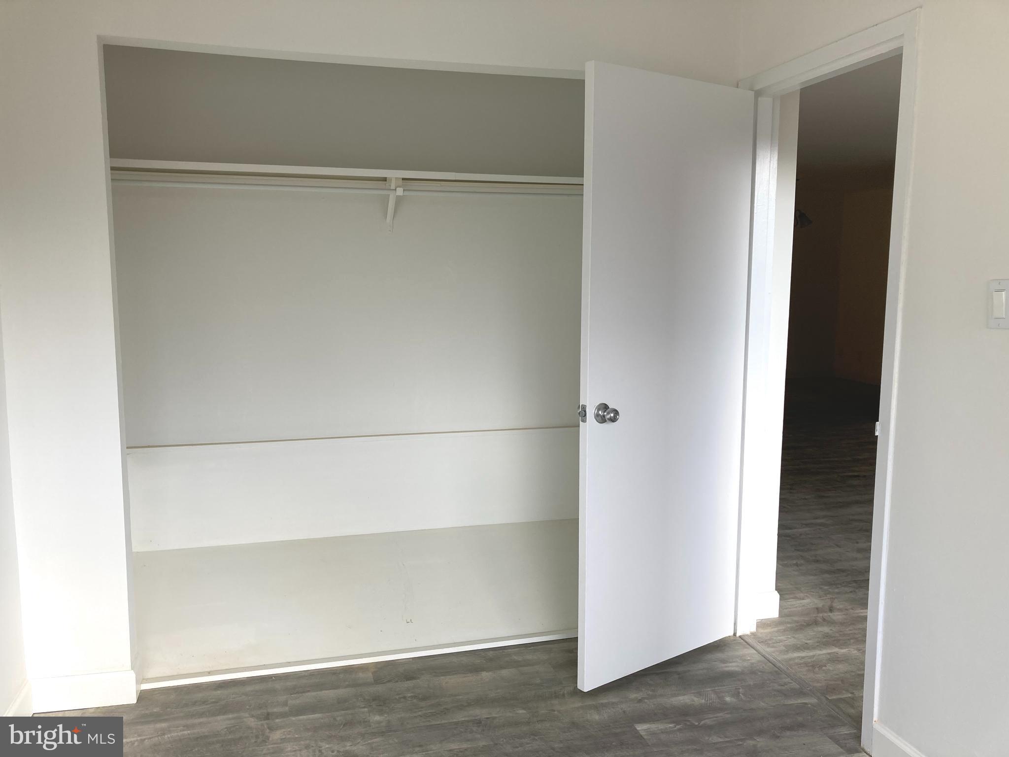 CHERRY GLEN - Residential