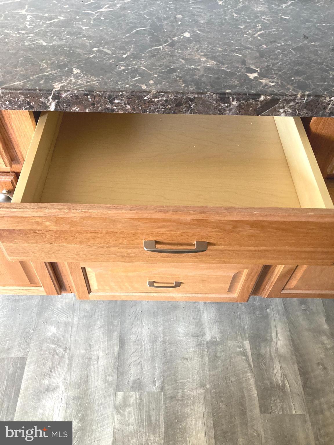 CHERRY GLEN - Residential