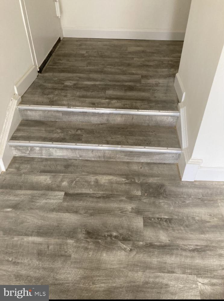 CHERRY GLEN - Residential