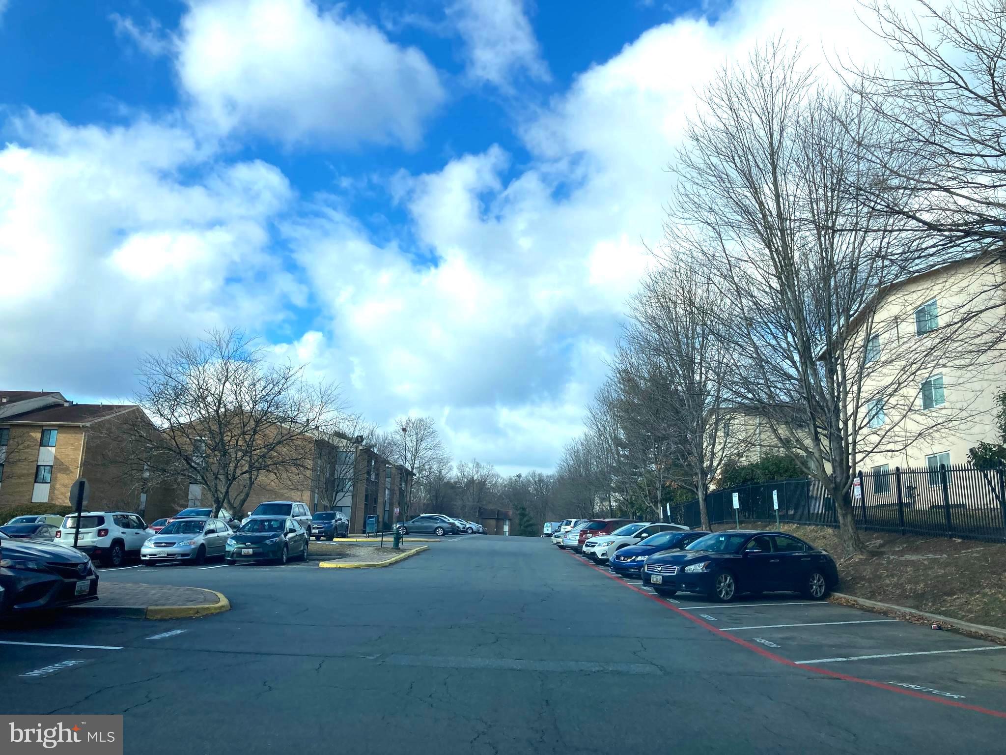 CHERRY GLEN - Residential