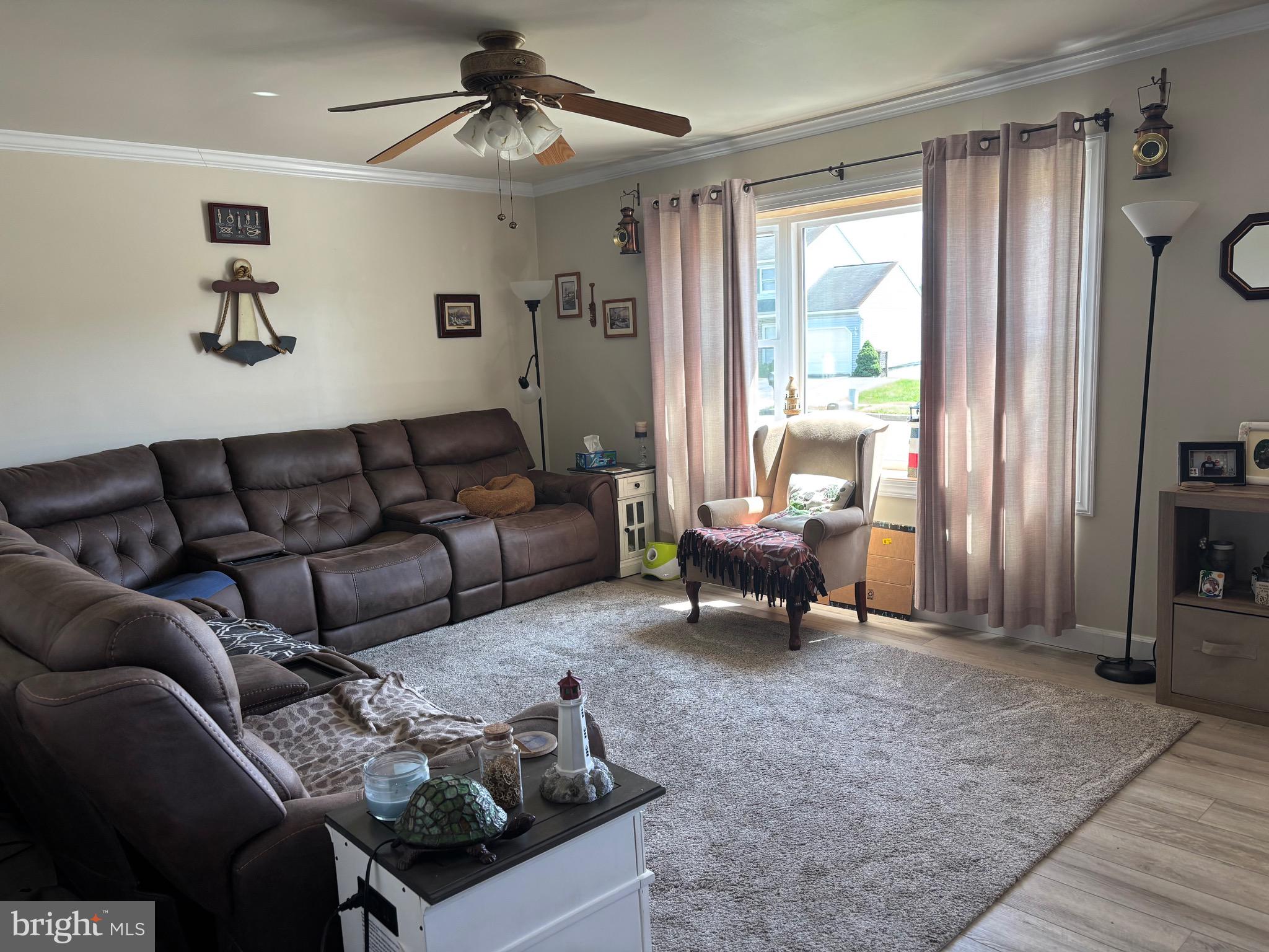 1721 ACORN DRIVE