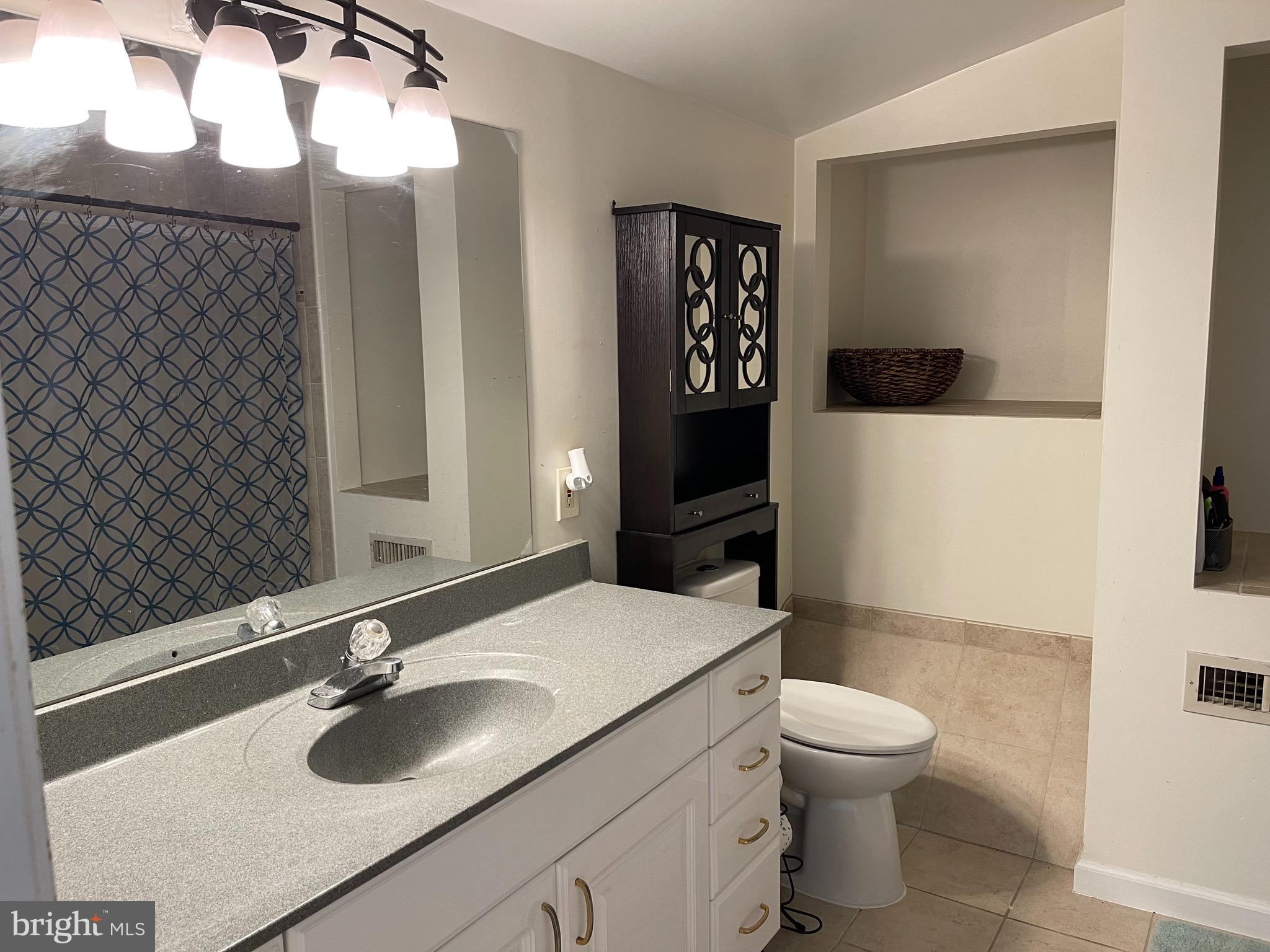 FRYE PARK - Residential