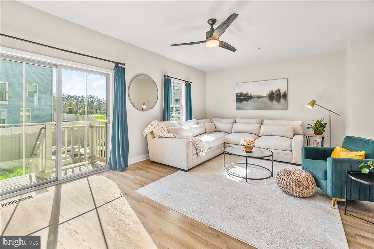 LAKE LINGANORE OAKDALE - Residential