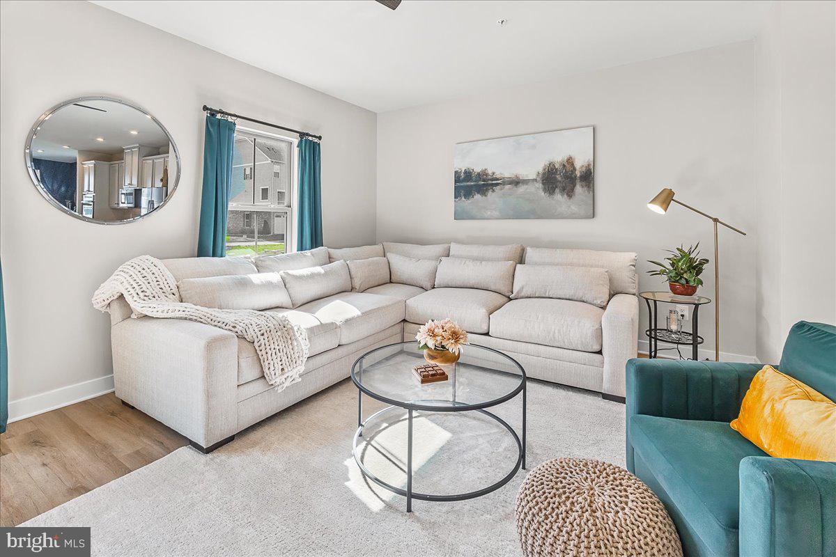 LAKE LINGANORE OAKDALE - Residential