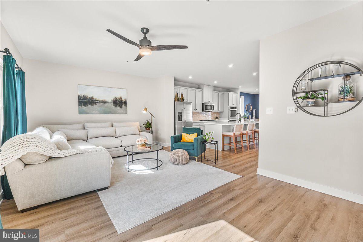 LAKE LINGANORE OAKDALE - Residential