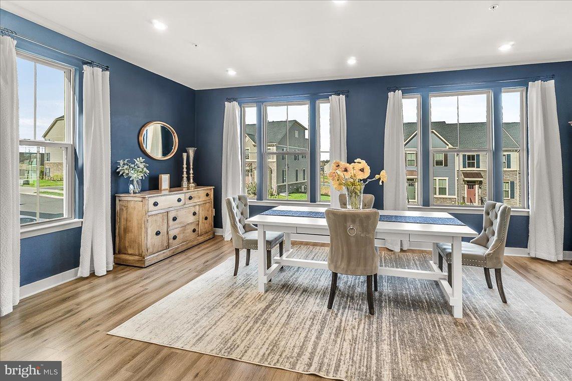 LAKE LINGANORE OAKDALE - Residential