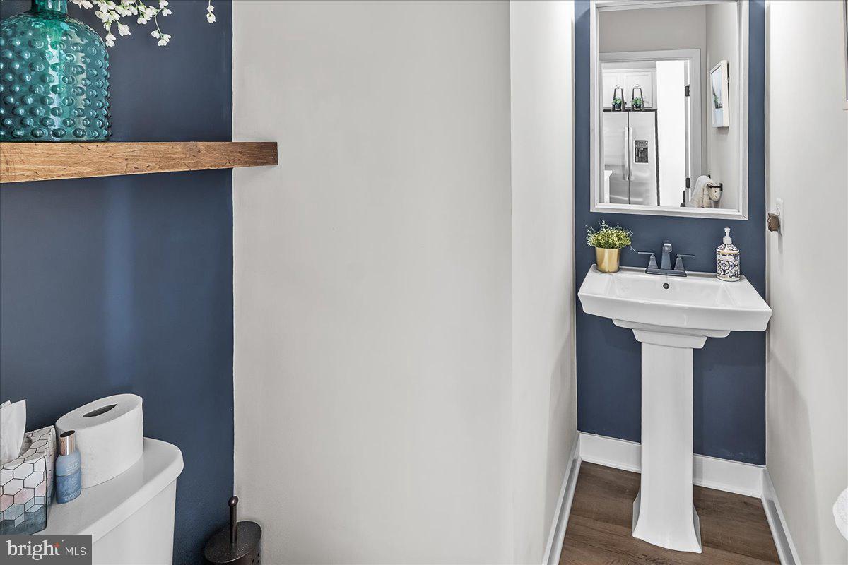 LAKE LINGANORE OAKDALE - Residential