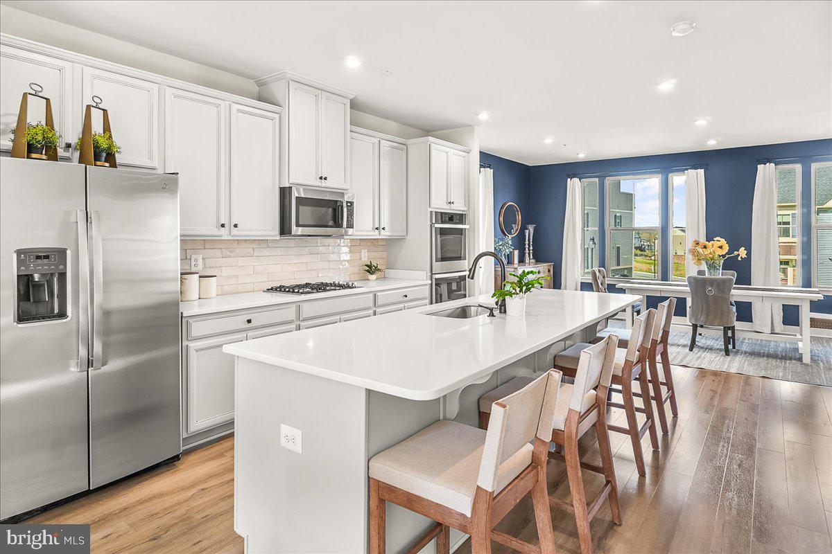 LAKE LINGANORE OAKDALE - Residential