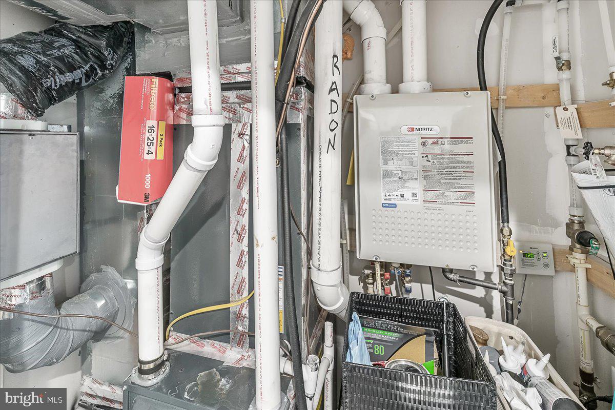 LAKE LINGANORE OAKDALE - Residential